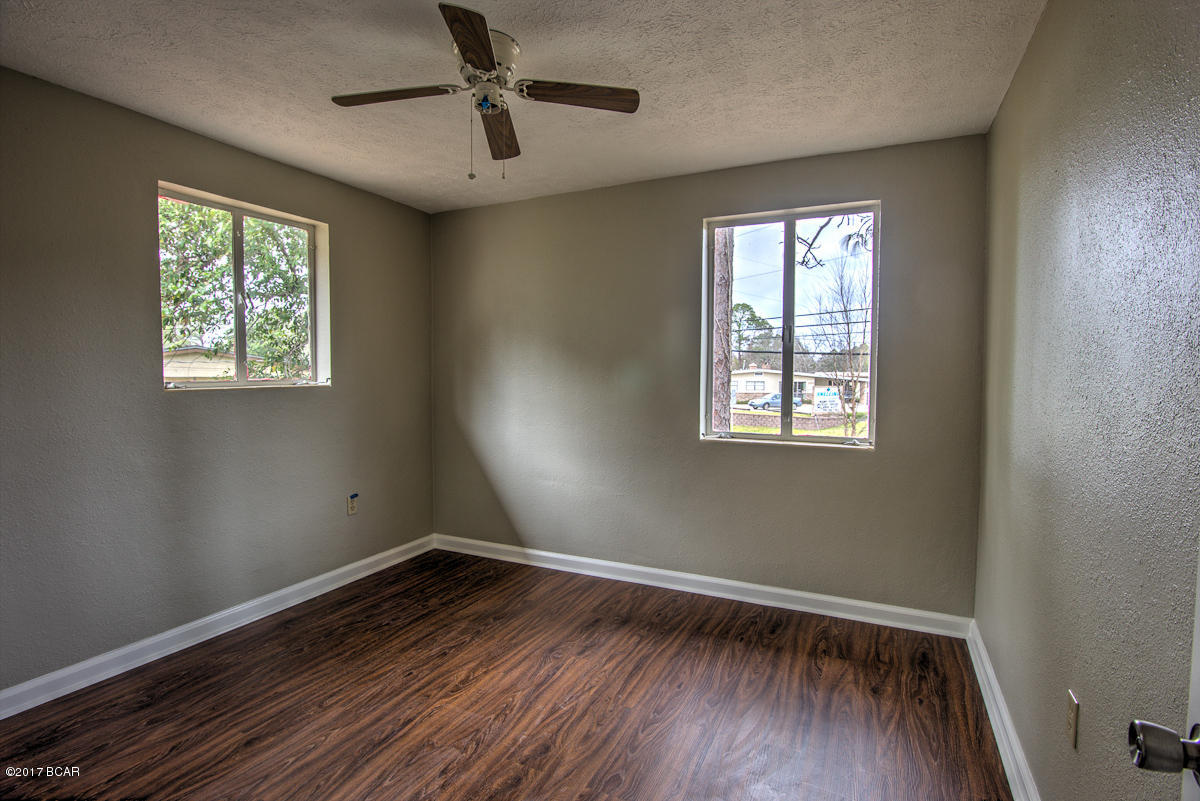 Forest Park 1st Add - Residential