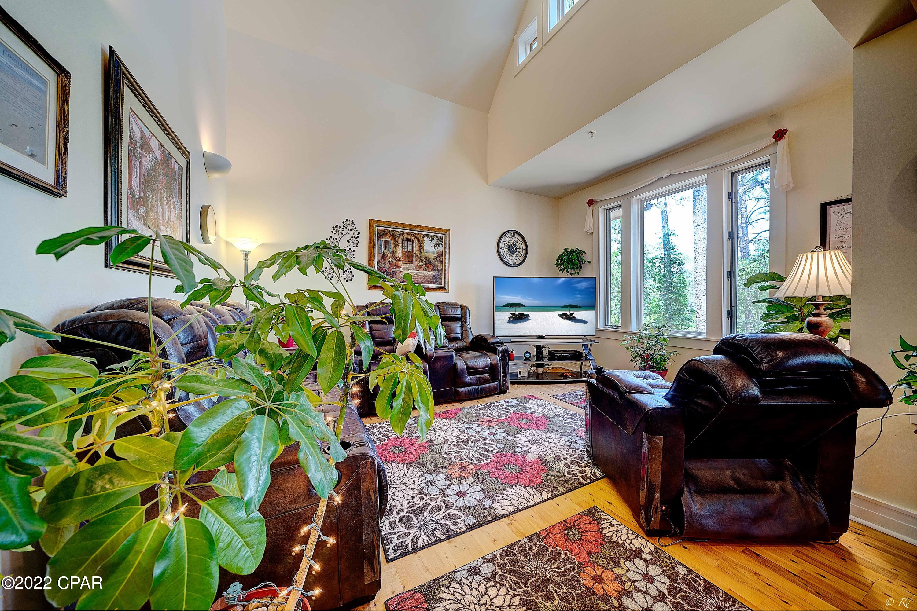 Lakeside Lodge At Prospect Pt - Residential