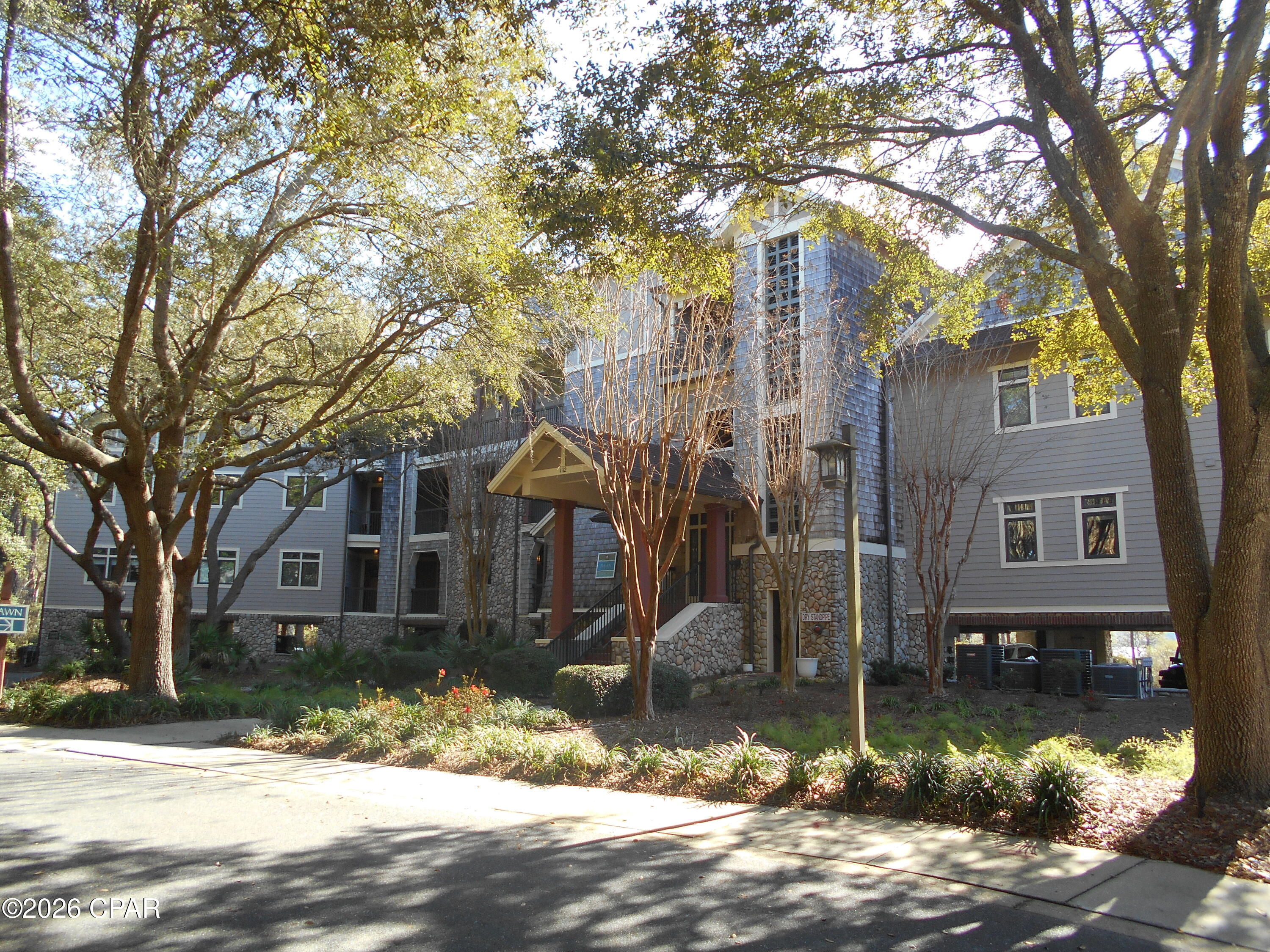 Lakeside Lodge At Prospect Pt - Residential