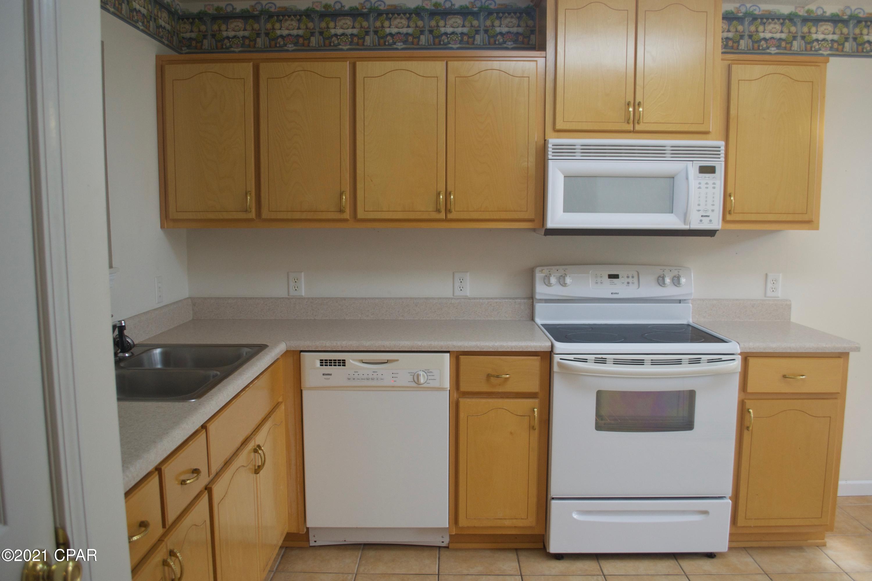 [No Recorded Subdiv] - Residential Lease