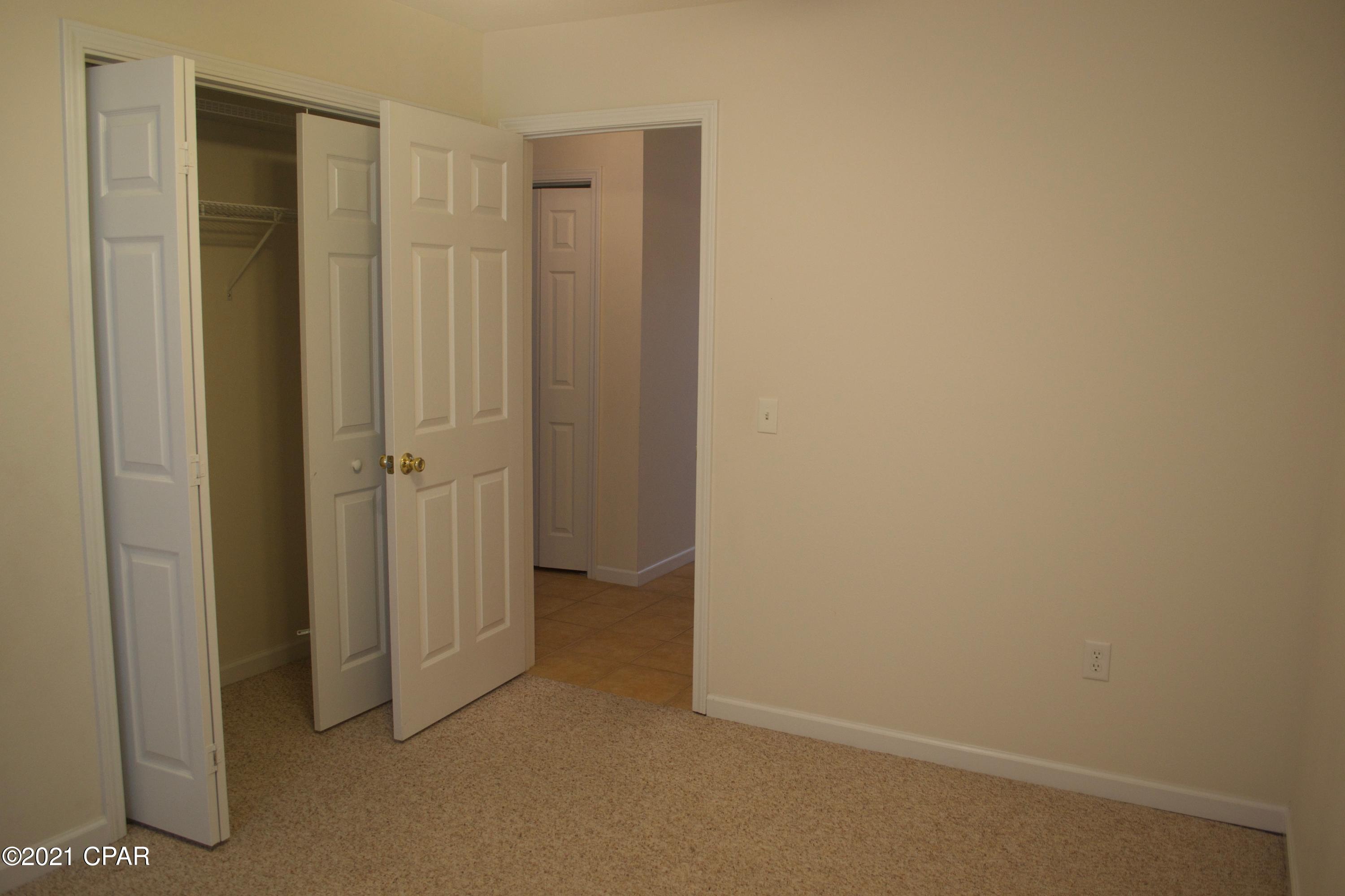 [No Recorded Subdiv] - Residential Lease