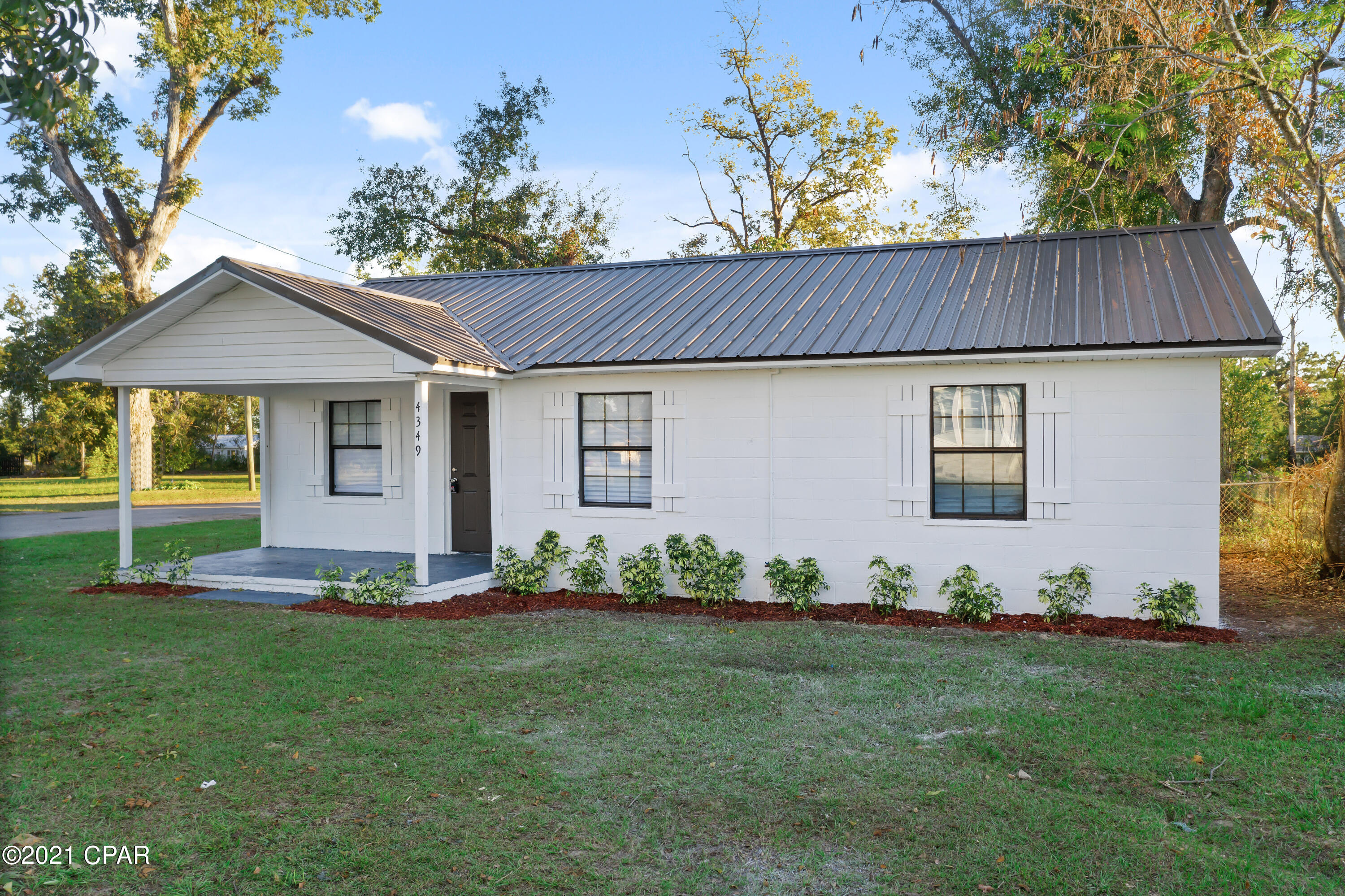Miltonia & South Marianna - Residential