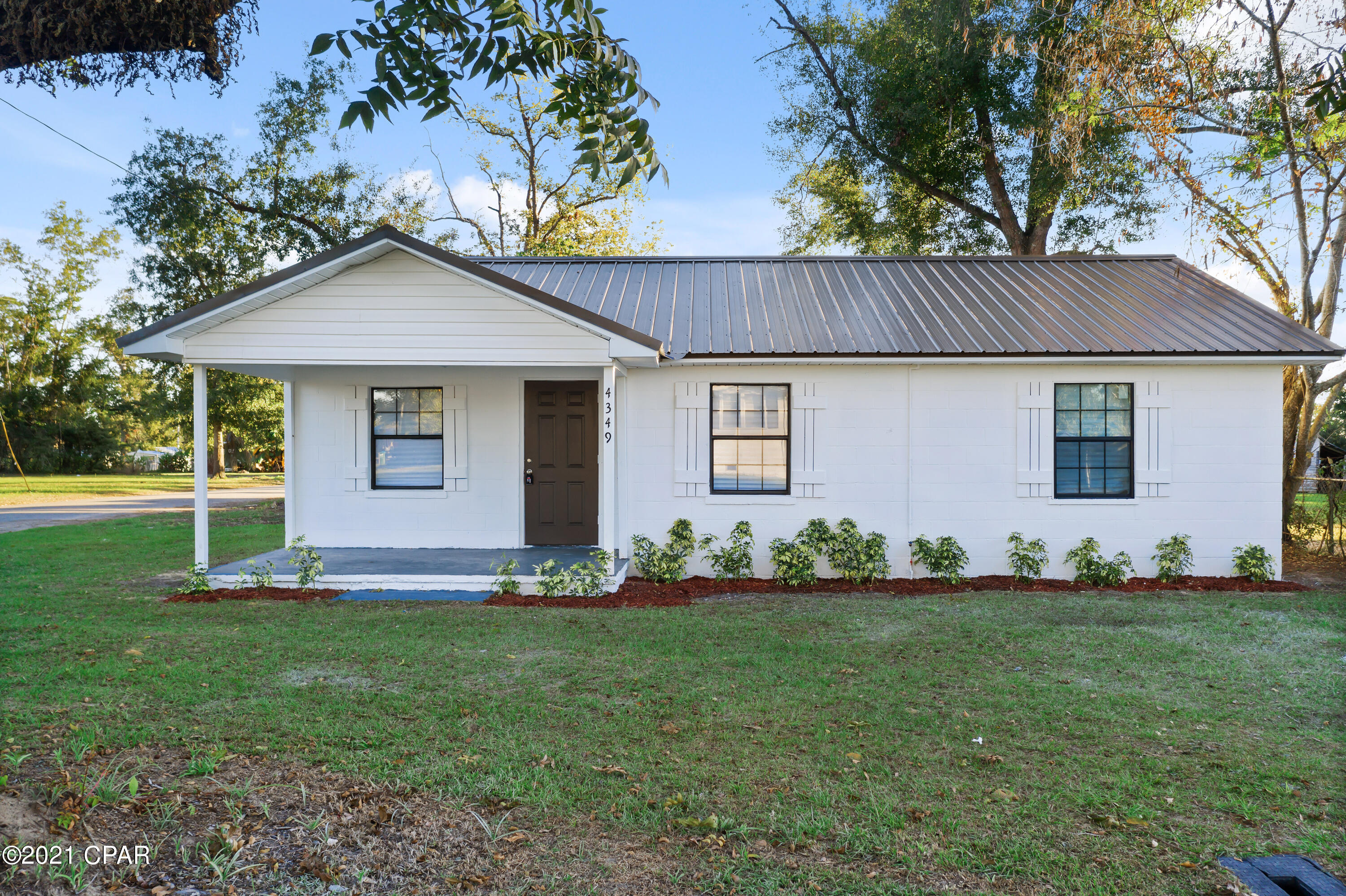 Miltonia & South Marianna - Residential