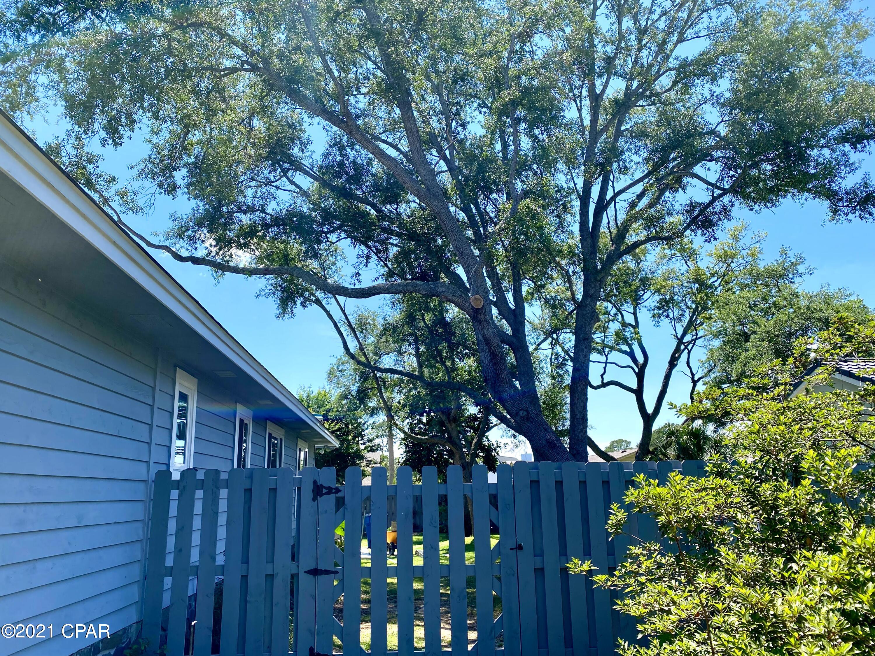 Kings Point Harbour Unit 2 - Residential