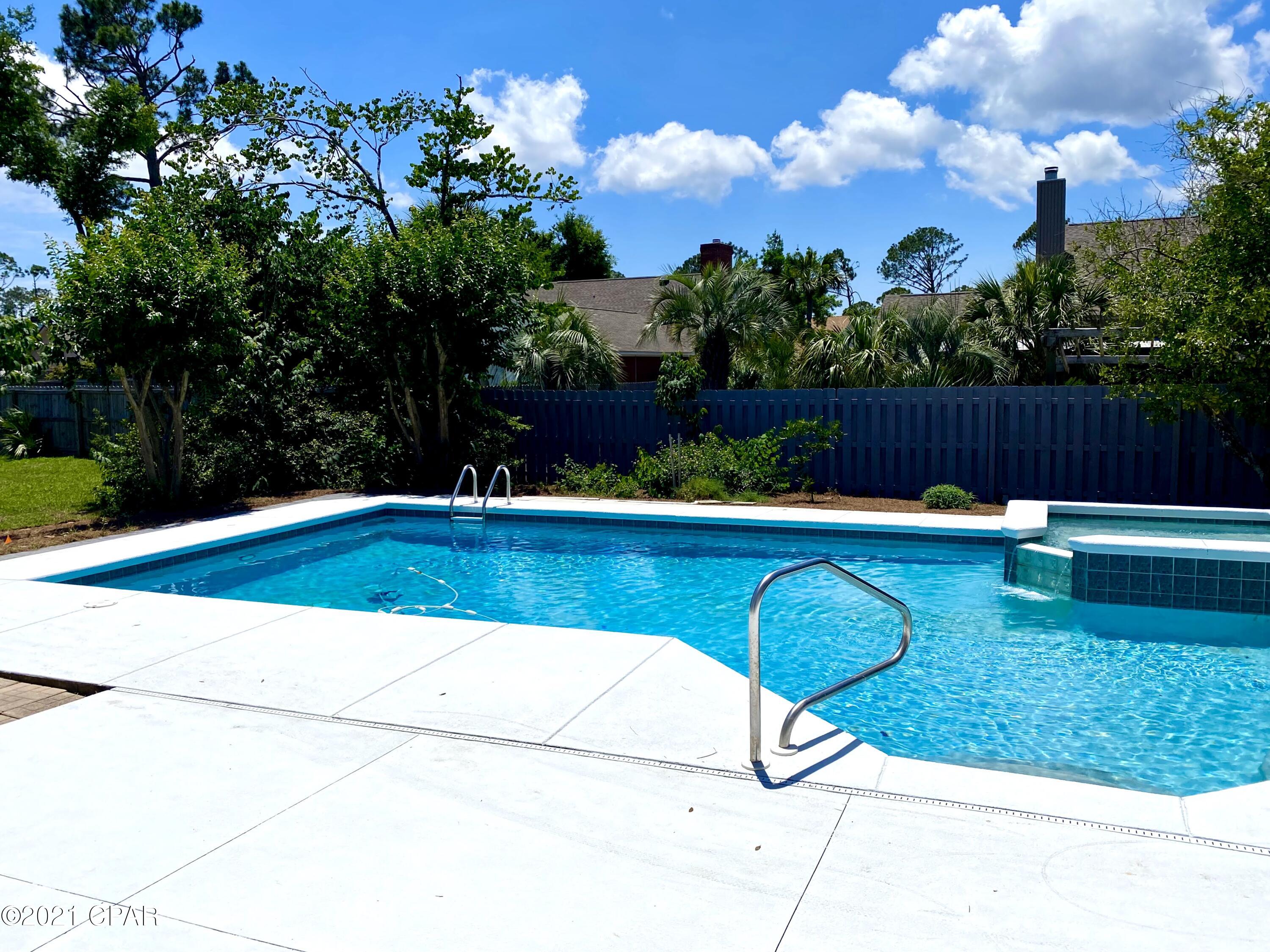 Kings Point Harbour Unit 2 - Residential