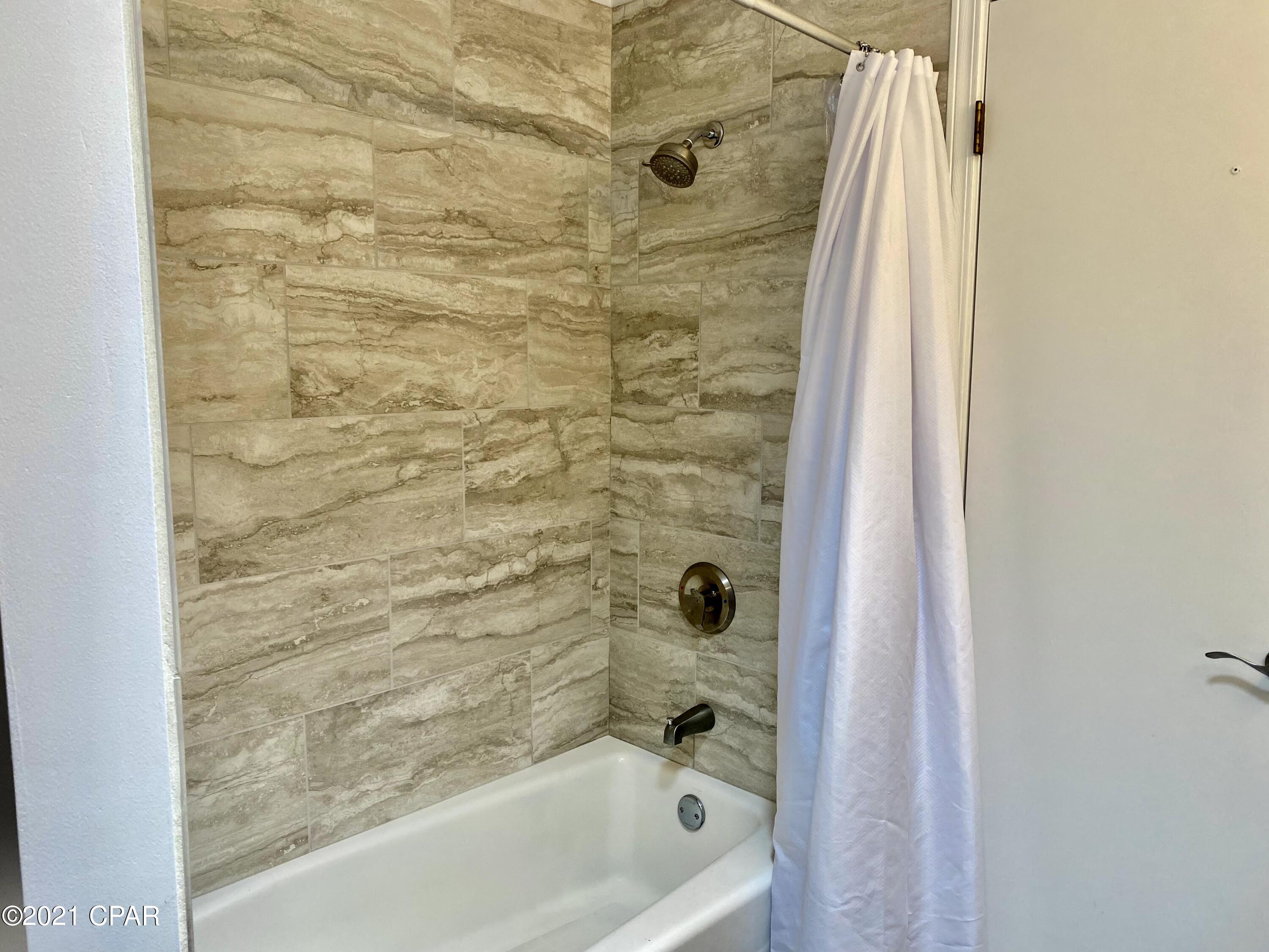 Kings Point Harbour Unit 2 - Residential