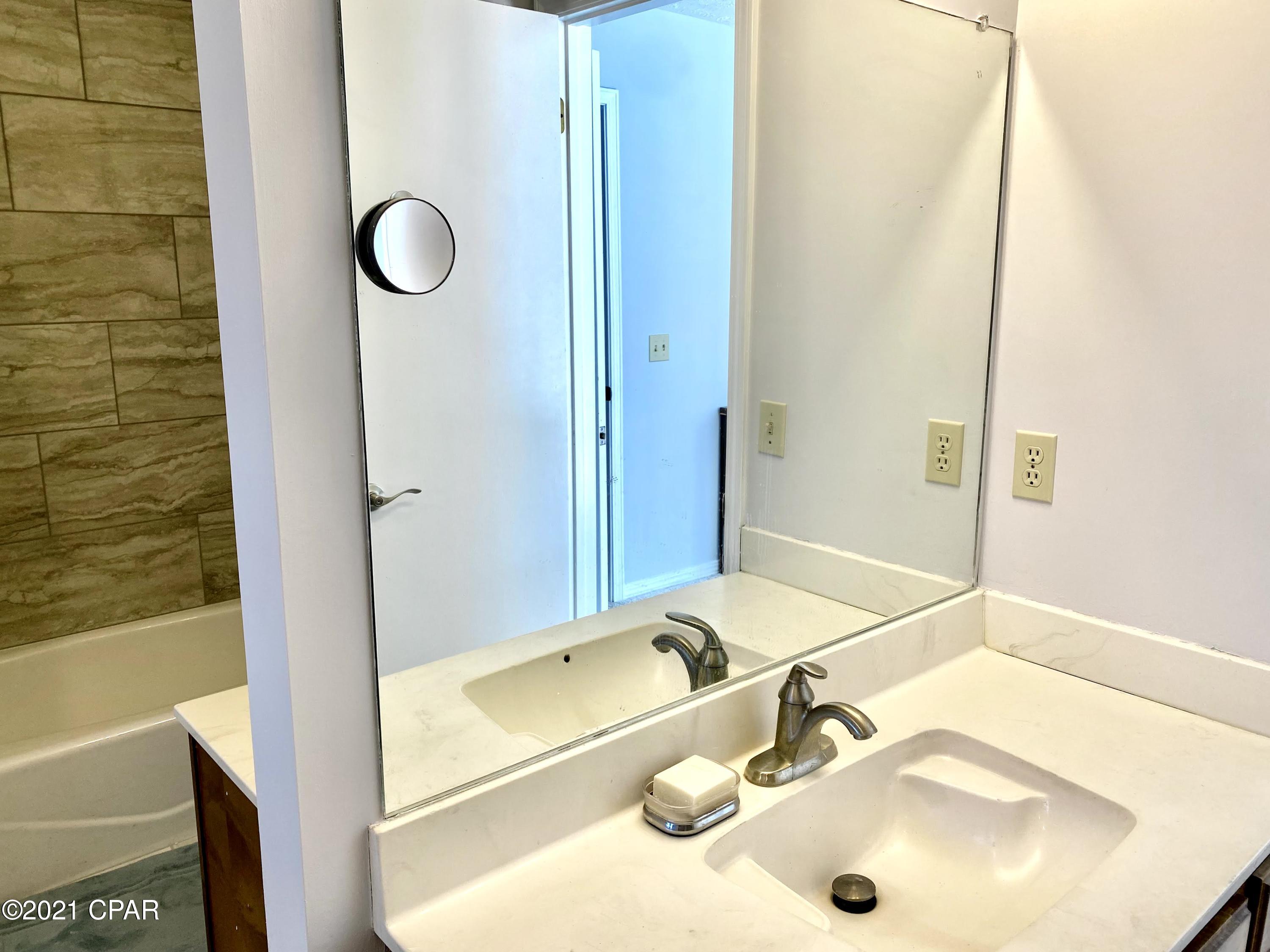 Kings Point Harbour Unit 2 - Residential