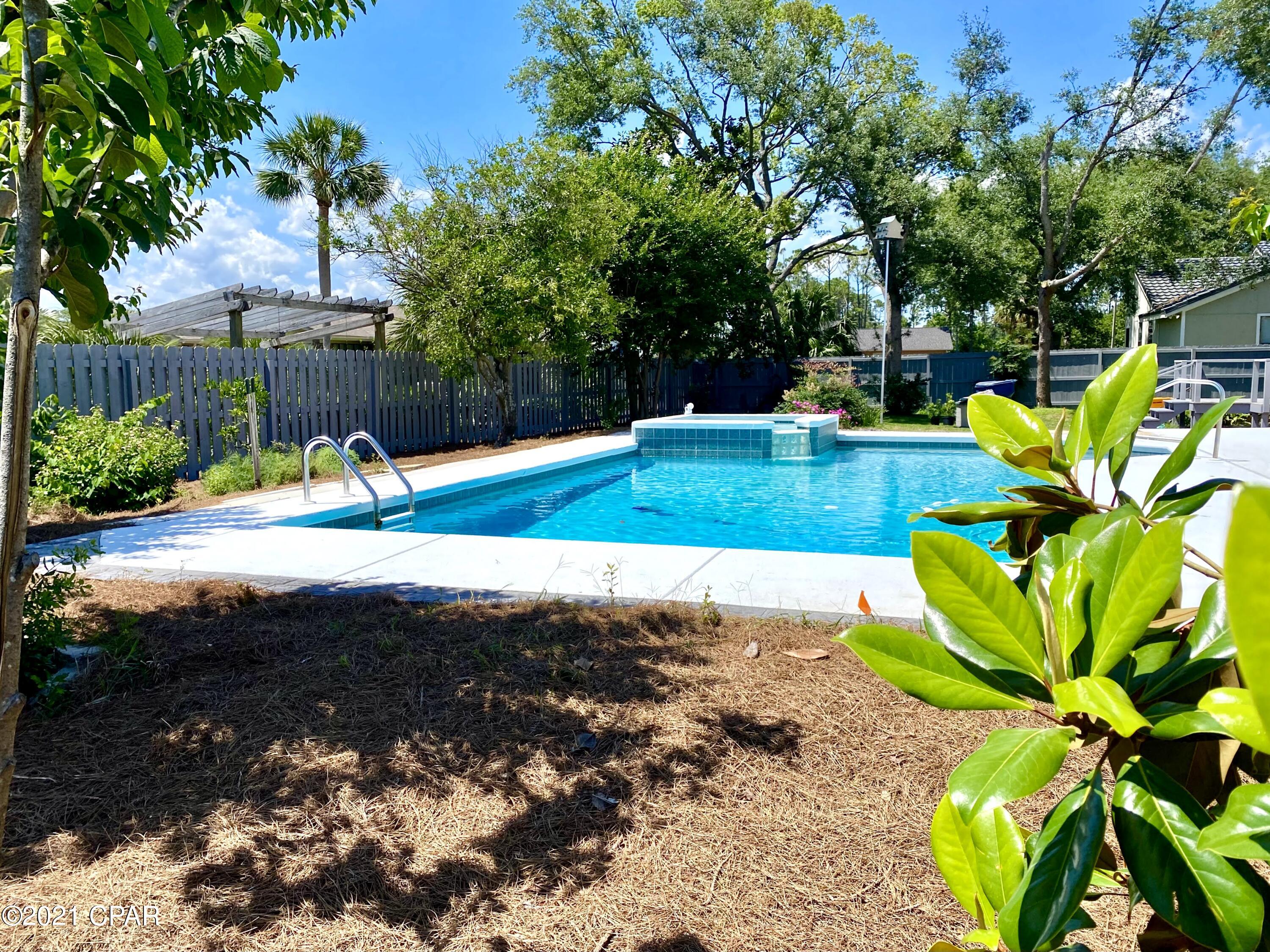 Kings Point Harbour Unit 2 - Residential