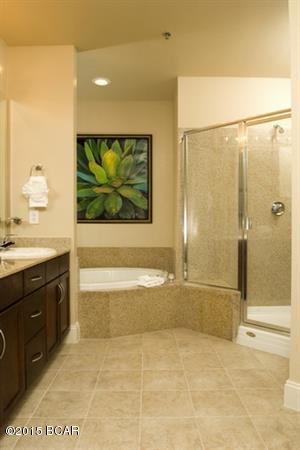 Laketown Wharf - Residential