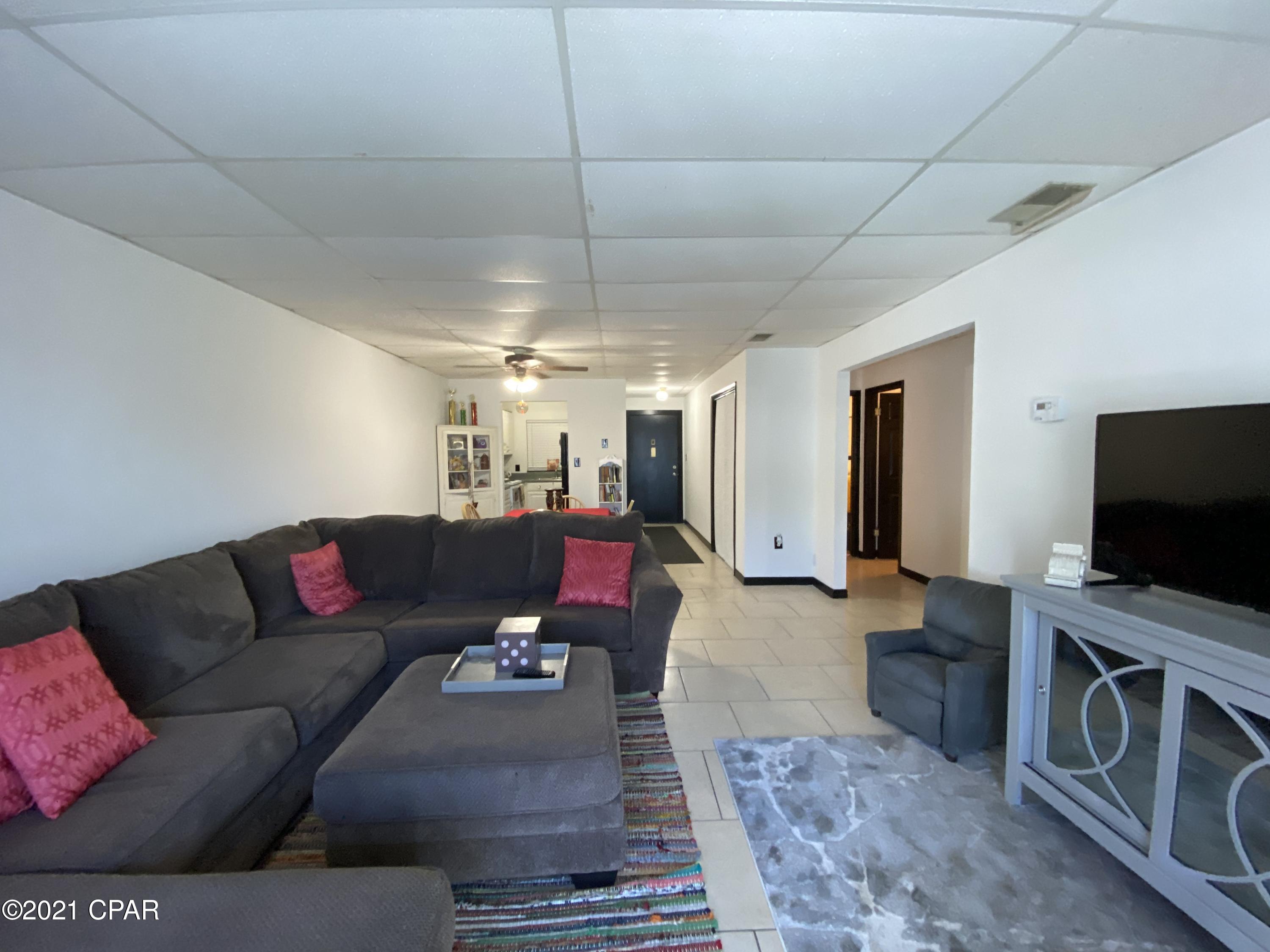 Bay Club Condo Ph 1 - Residential