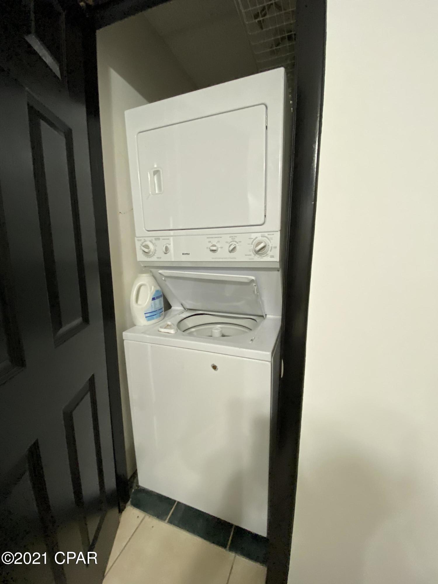 Bay Club Condo Ph 1 - Residential