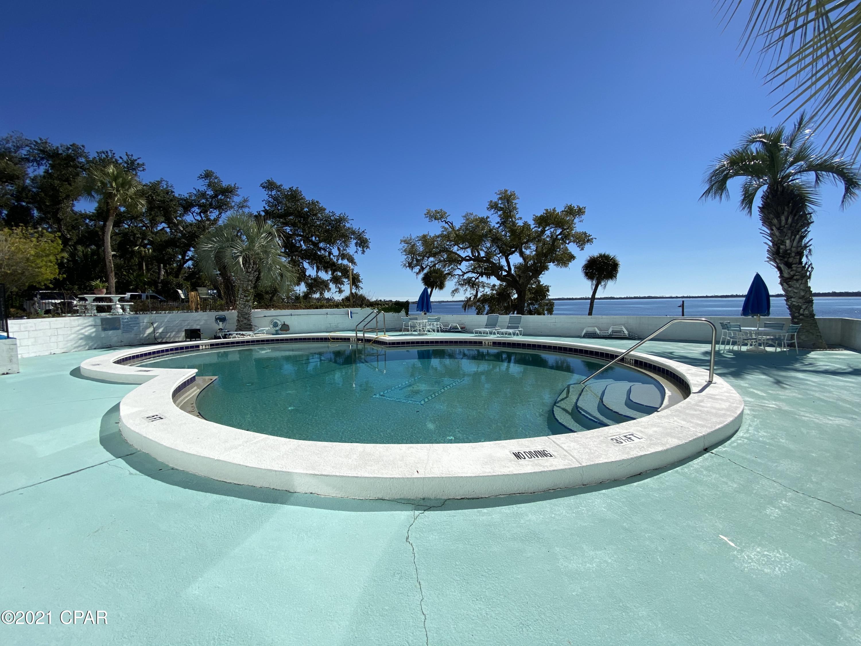 Bay Club Condo Ph 1 - Residential