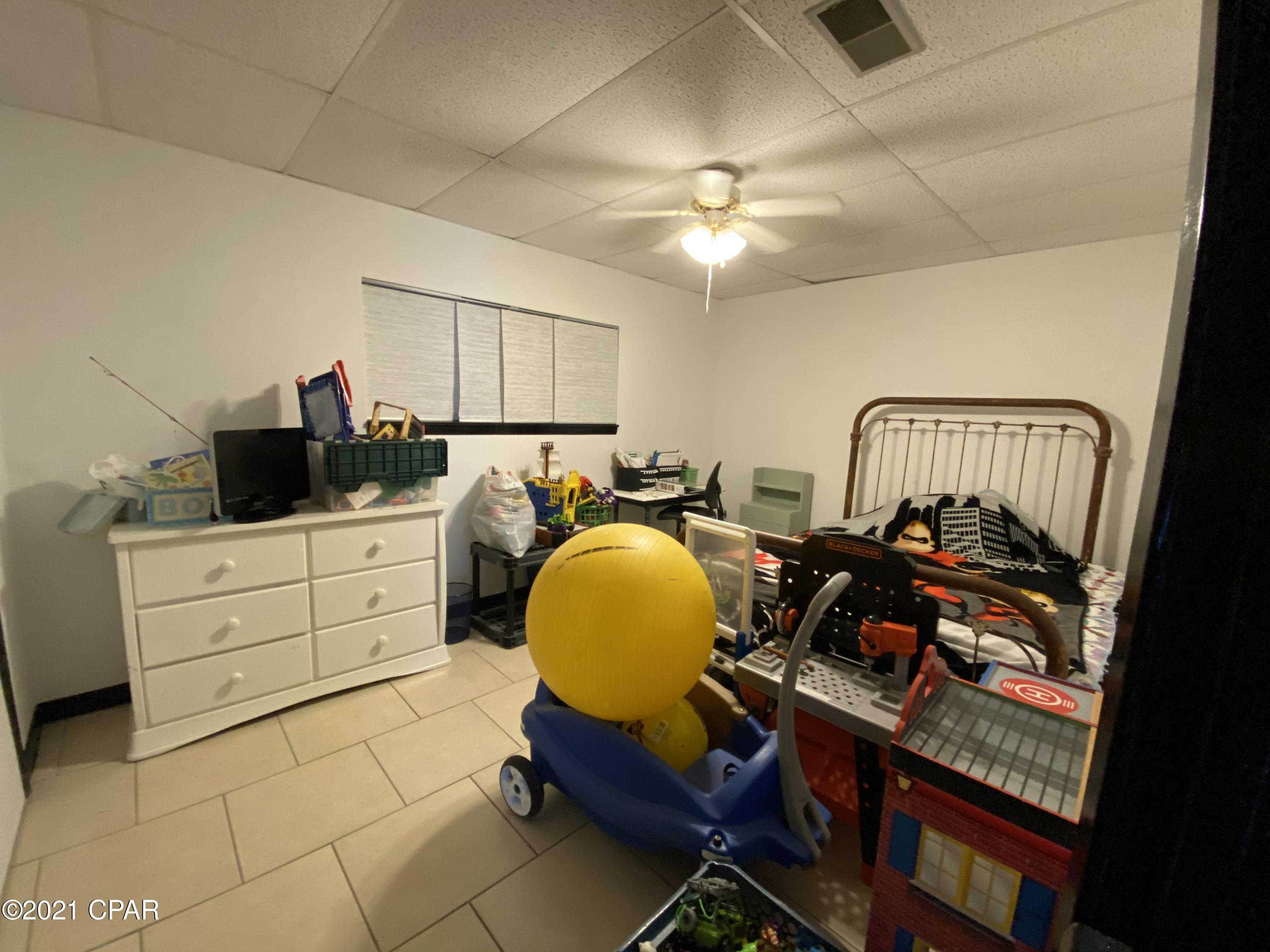 Bay Club Condo Ph 1 - Residential