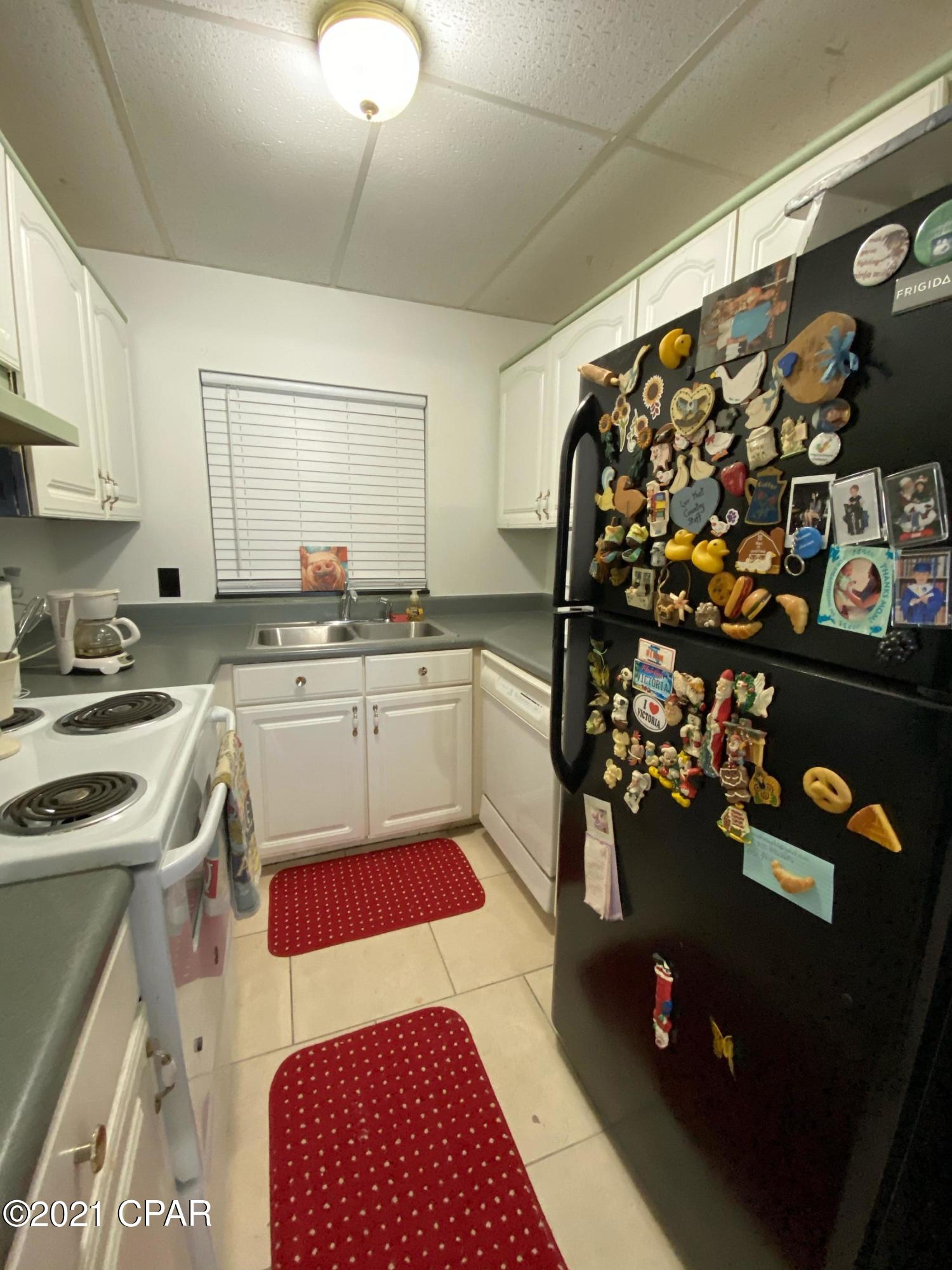 Bay Club Condo Ph 1 - Residential