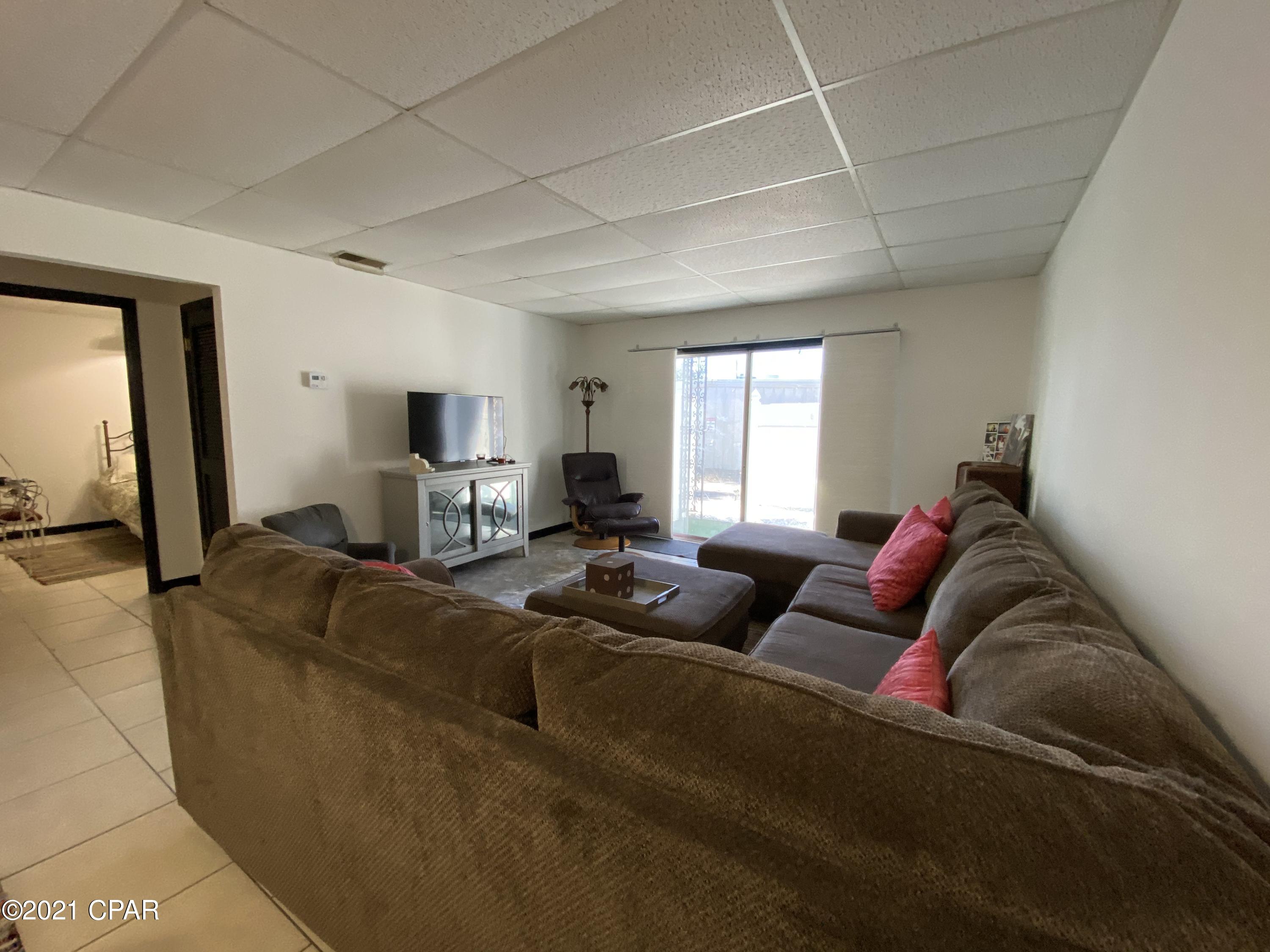 Bay Club Condo Ph 1 - Residential