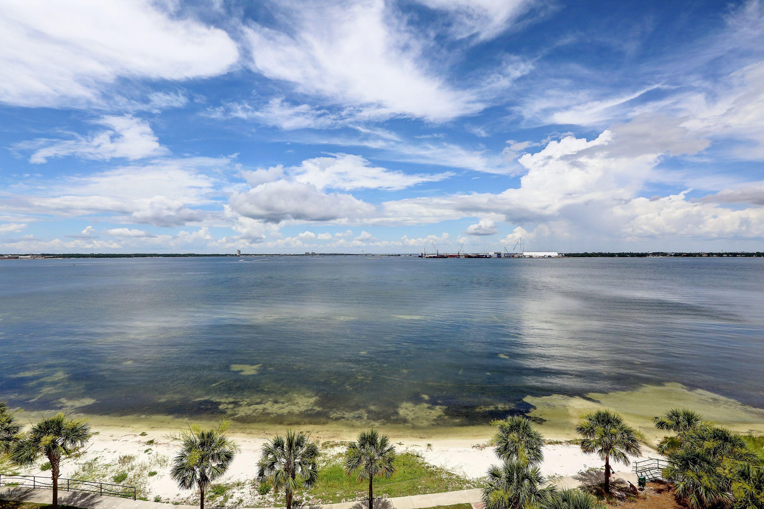 Magnolia Bay Club - Residential