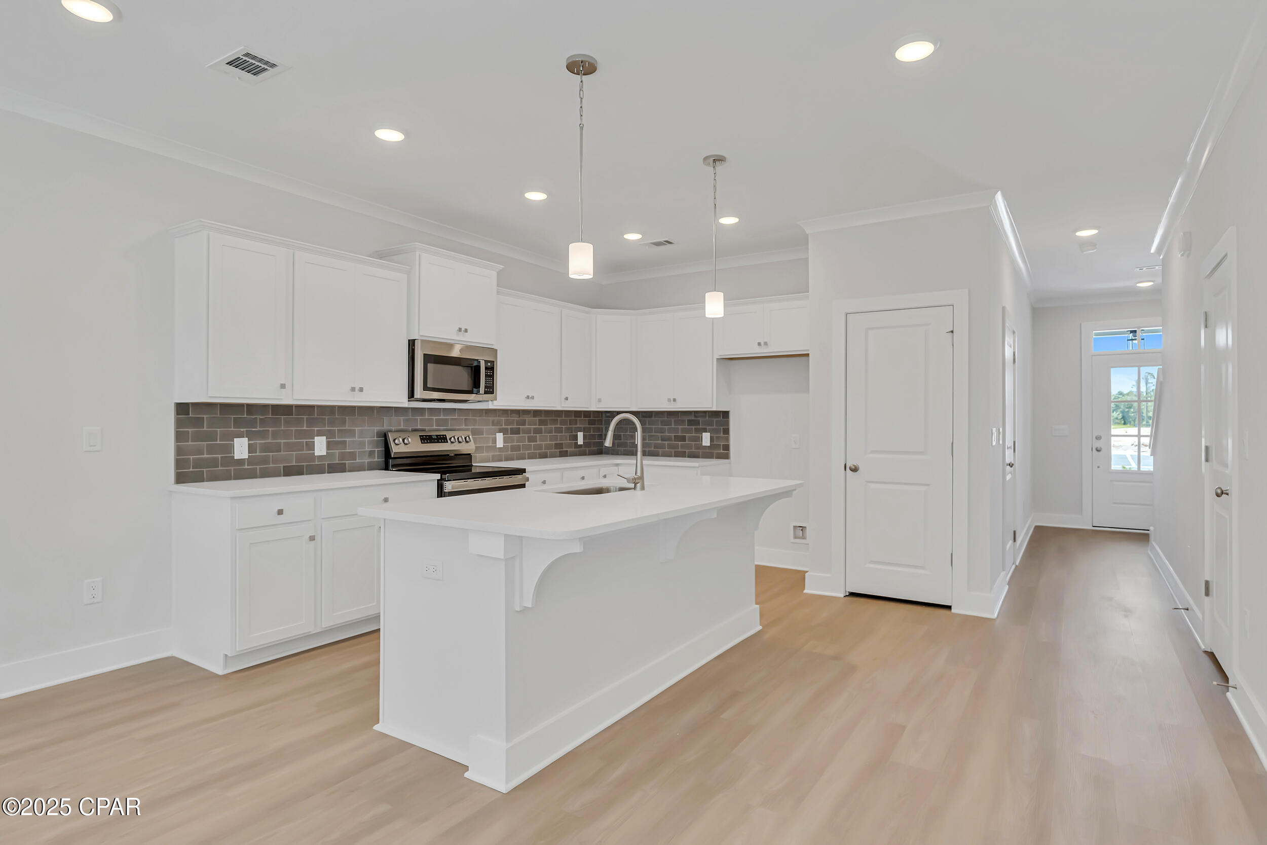 Colonial Landing - Residential