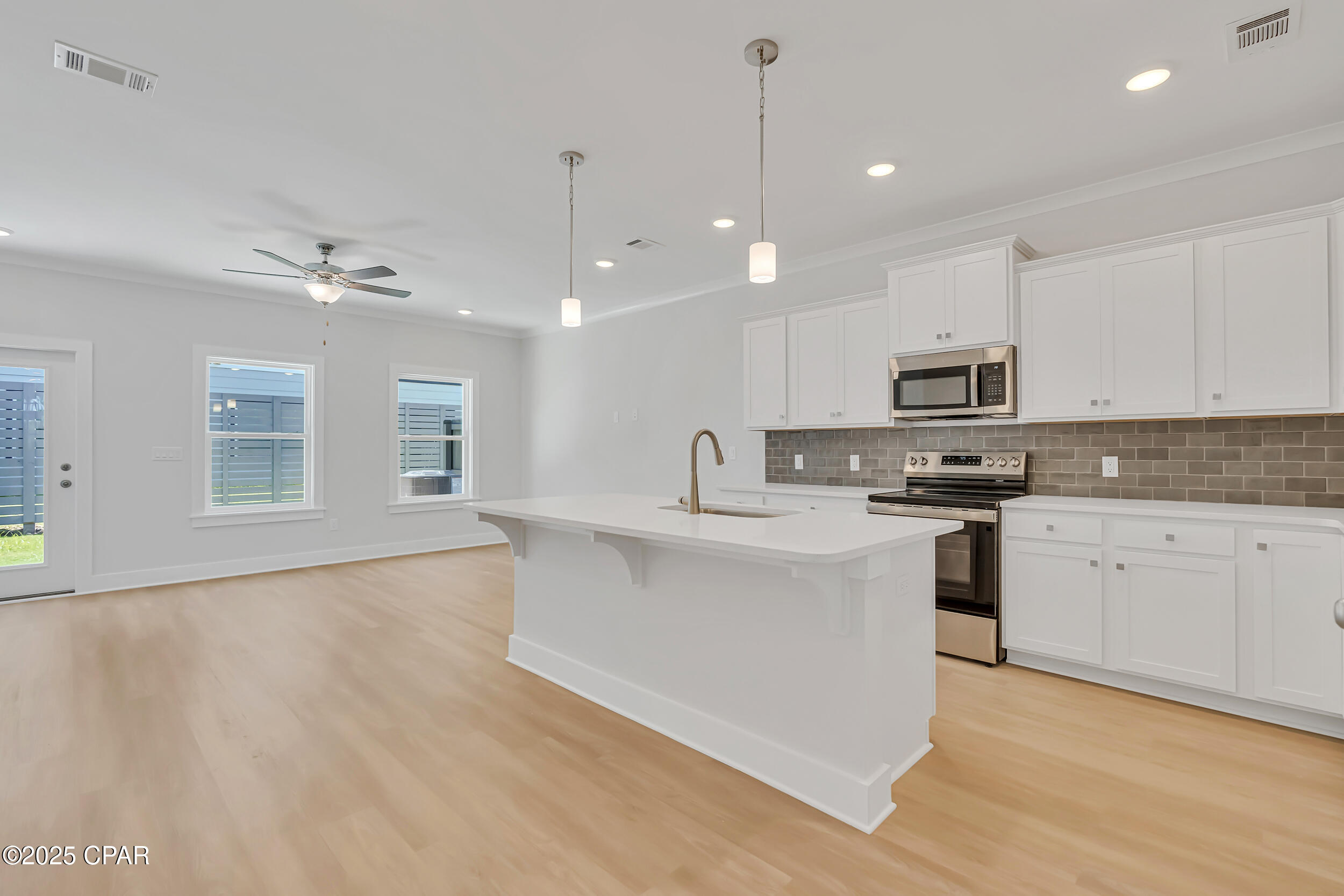 Colonial Landing - Residential