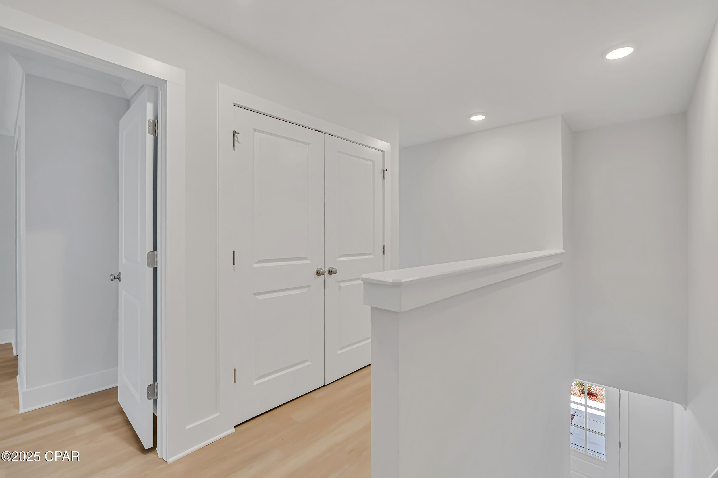 Colonial Landing - Residential