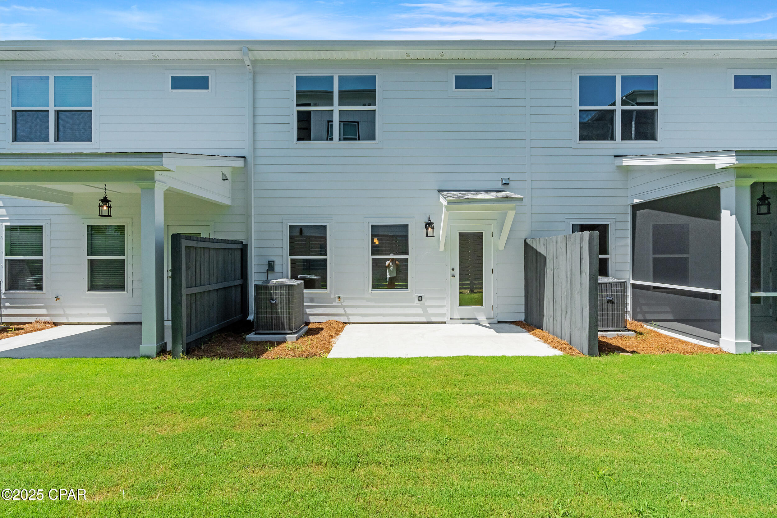 Colonial Landing - Residential