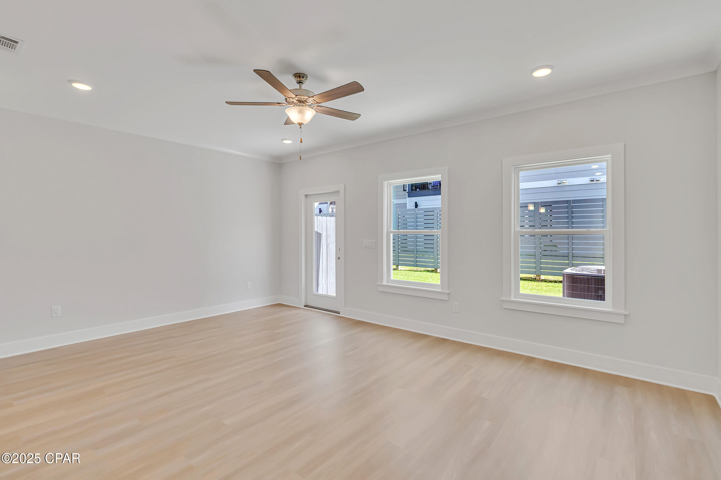 Colonial Landing - Residential