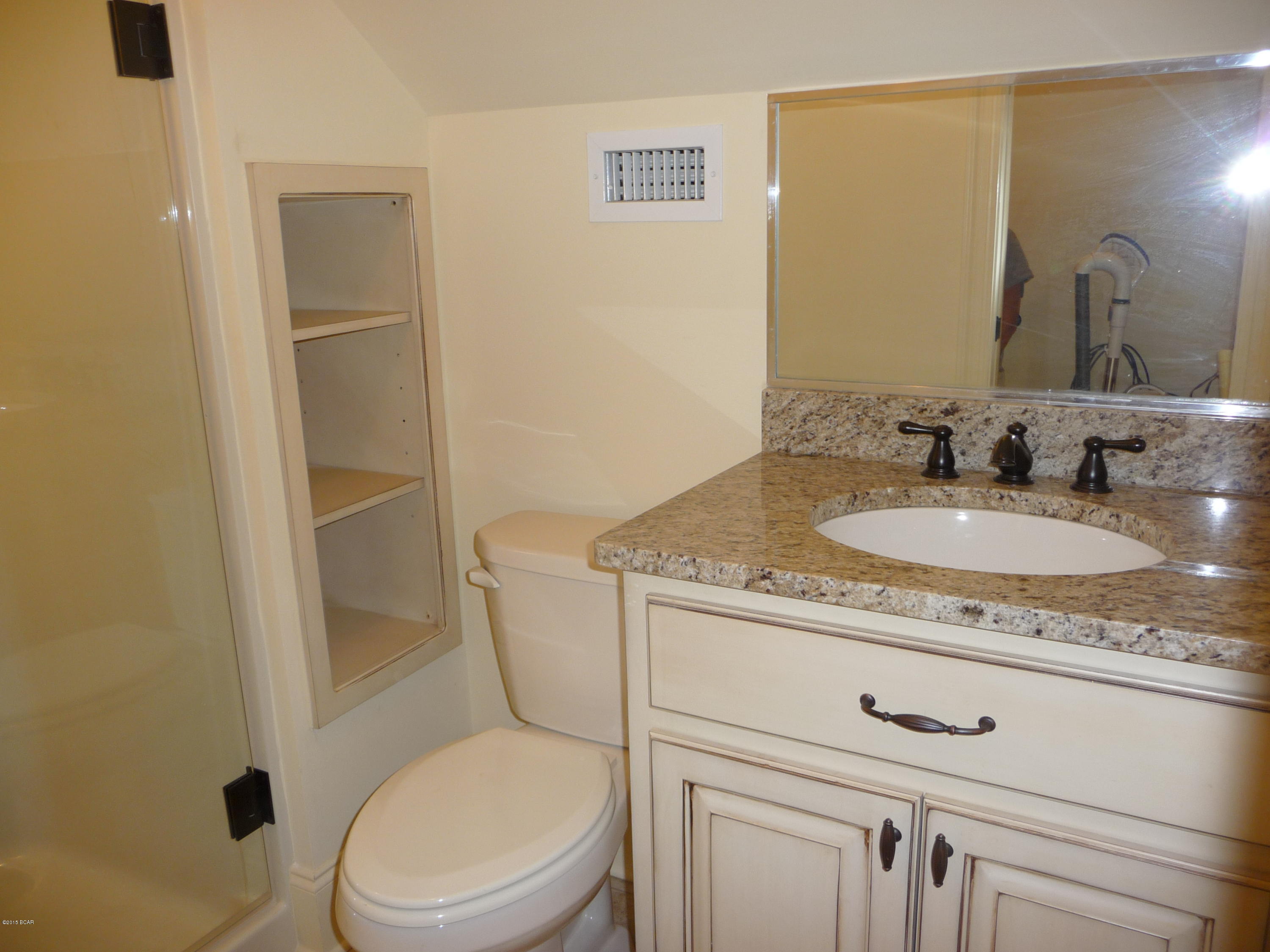 College Oaks - Residential