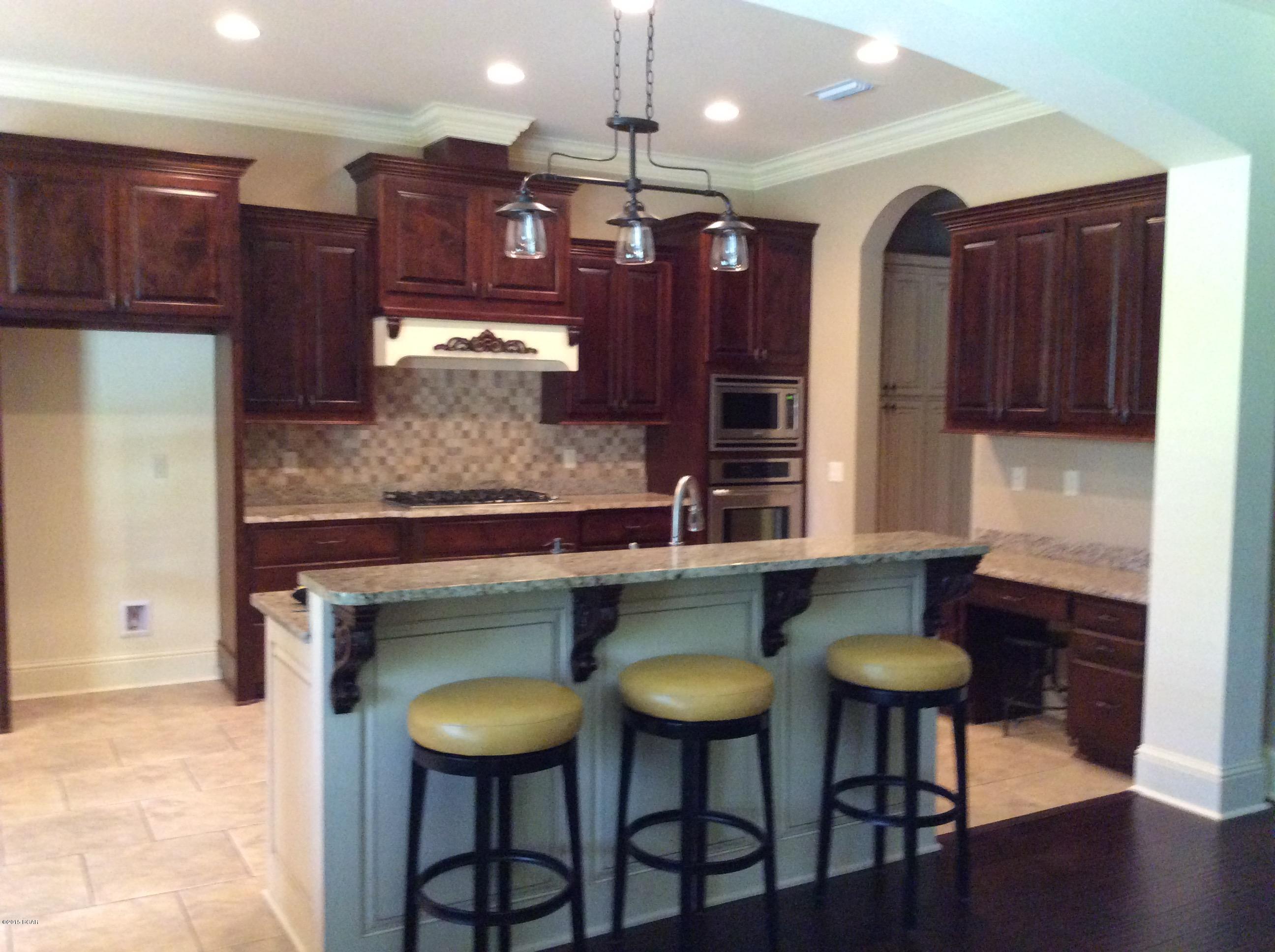 College Oaks - Residential