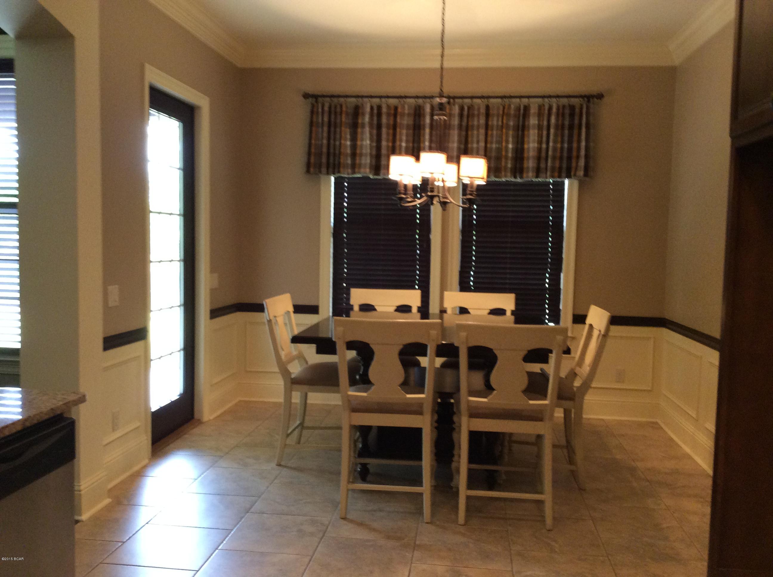 College Oaks - Residential