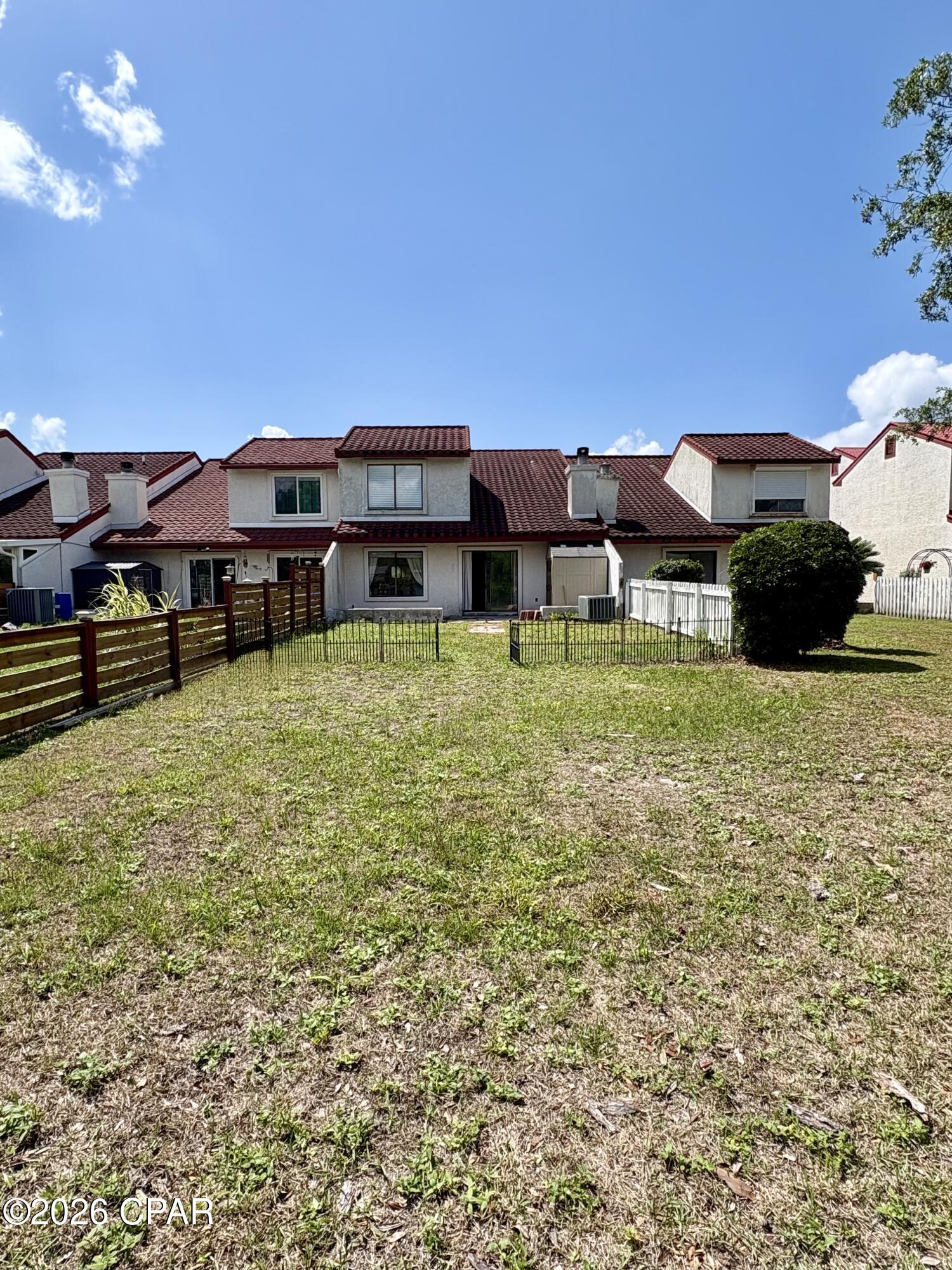 [No Recorded Subdiv] - Residential Lease