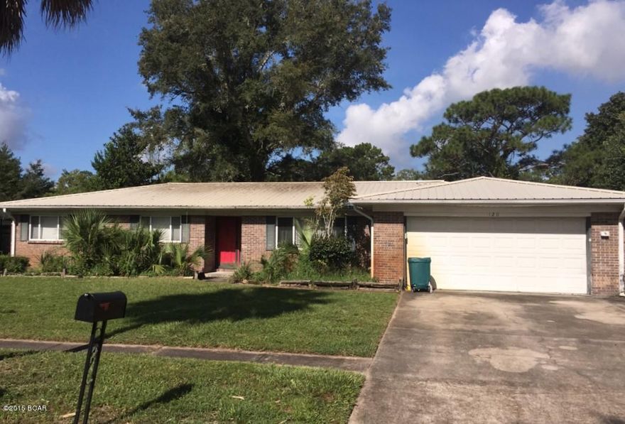 This is a Single Family ranch style home with brick exterior finish and metal roof. Property provides approximately 1877 Square feet of living space with 3 bedrooms and 2 bedrooms. Property is situated within the Lannie Rowe Lakes Estates neighborhood in Panama City, Florida.