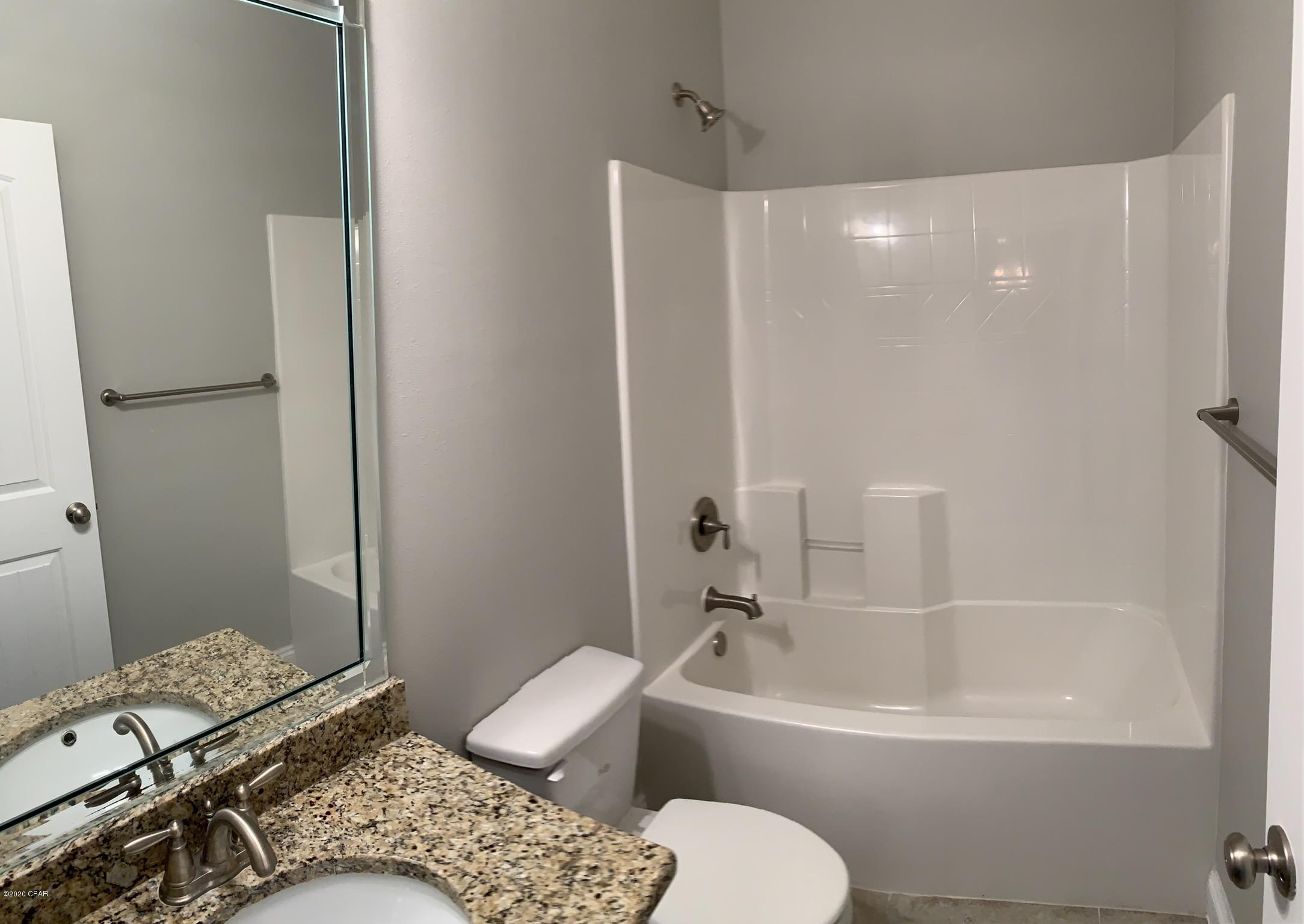 [No Recorded Subdiv] - Residential Lease