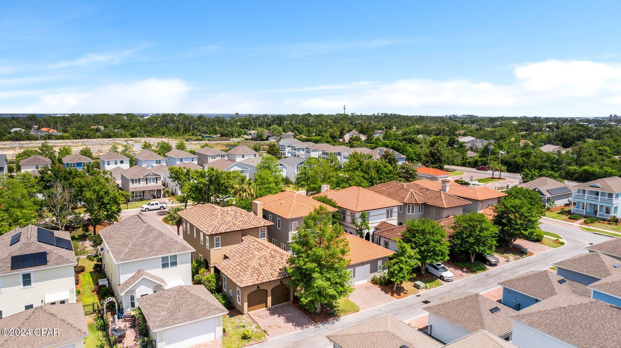 Magnolia Bay Club - Residential