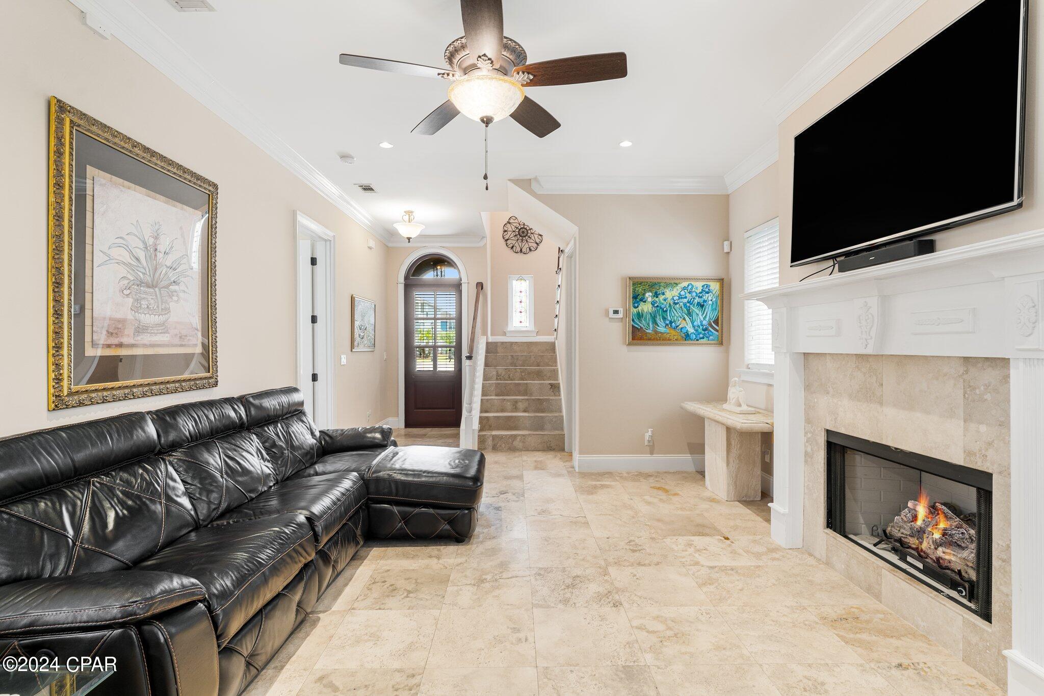 Magnolia Bay Club - Residential