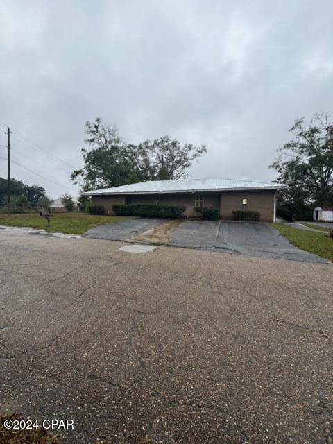 [No Recorded Subdiv] - Commercial Sale