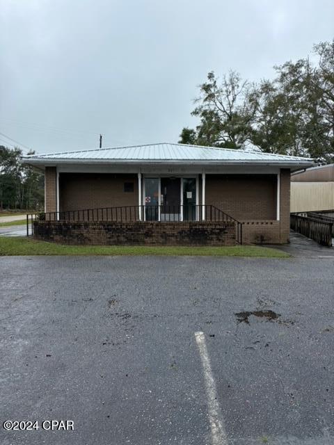 [No Recorded Subdiv] - Commercial Sale