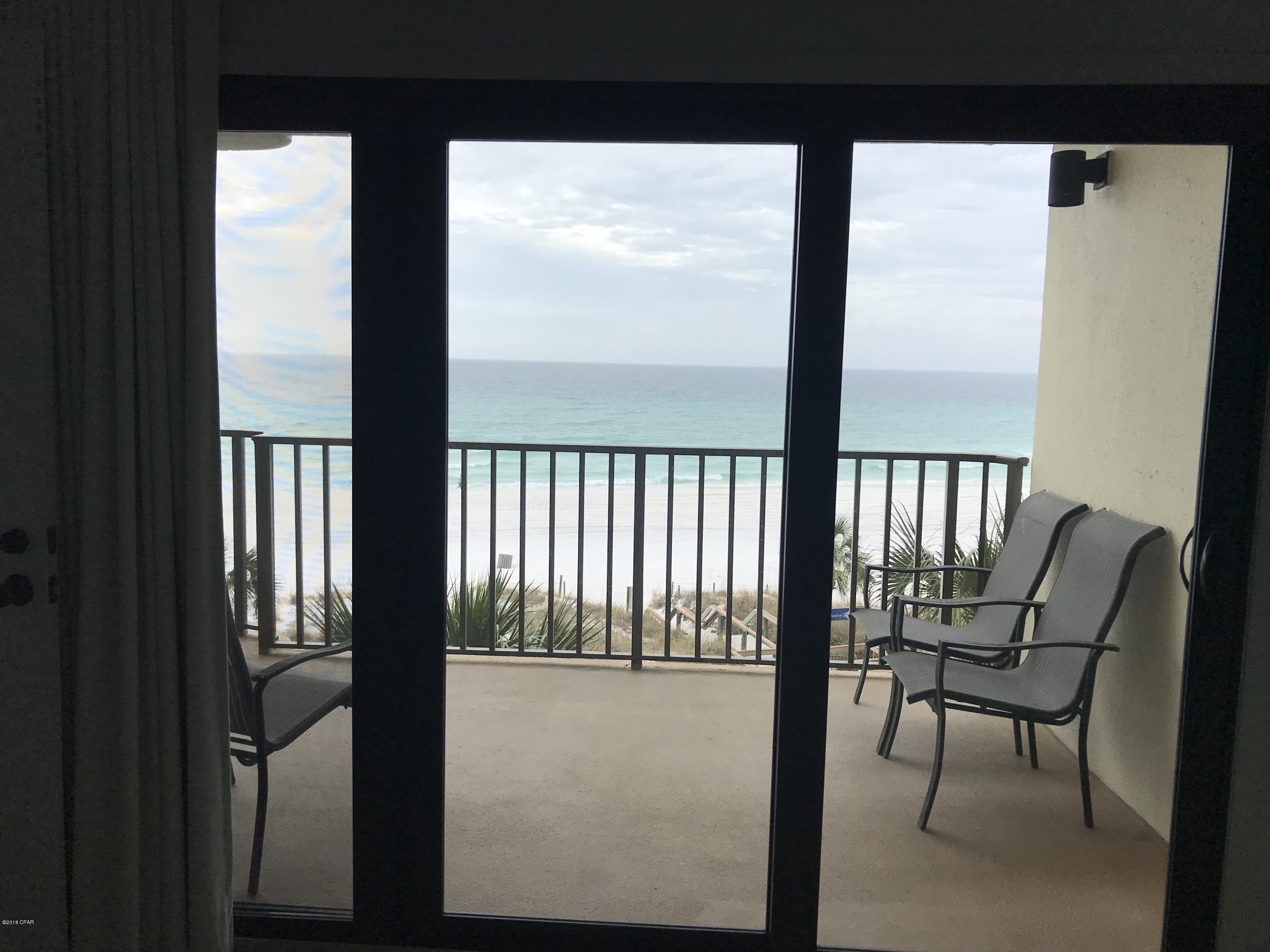 The Commodore - Residential