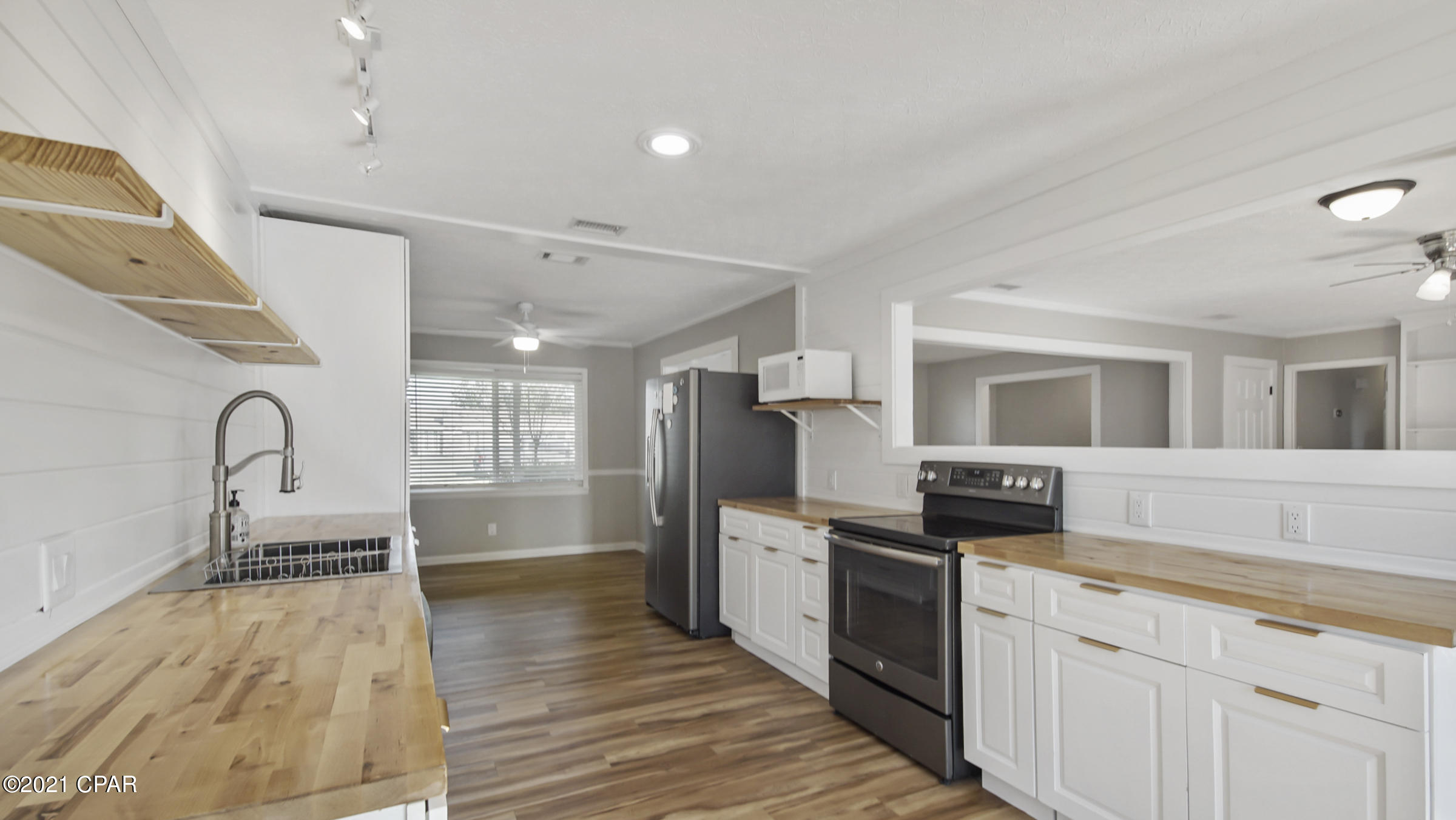 Kings Point - Residential