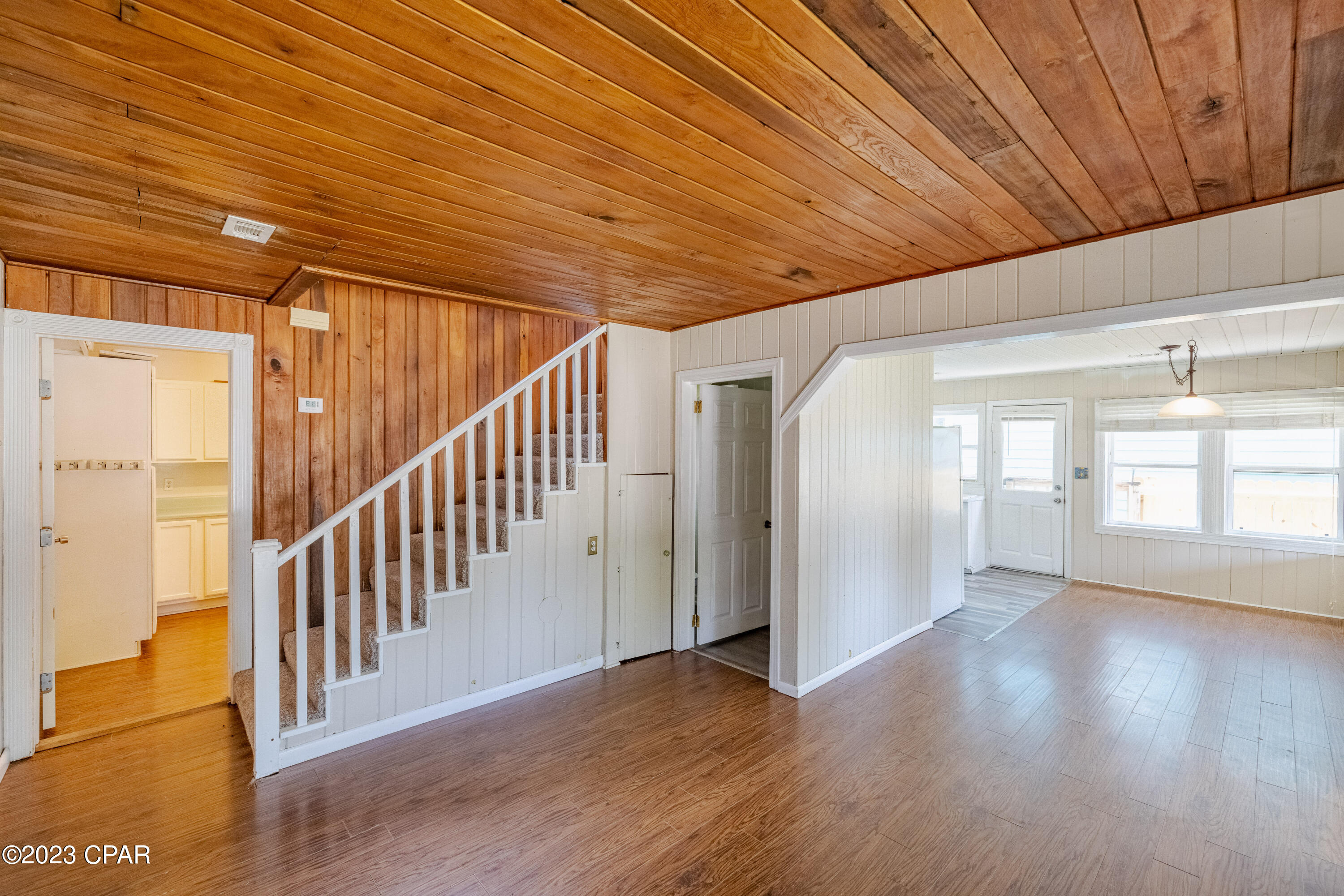 Laguna Beach 7th Add - Residential