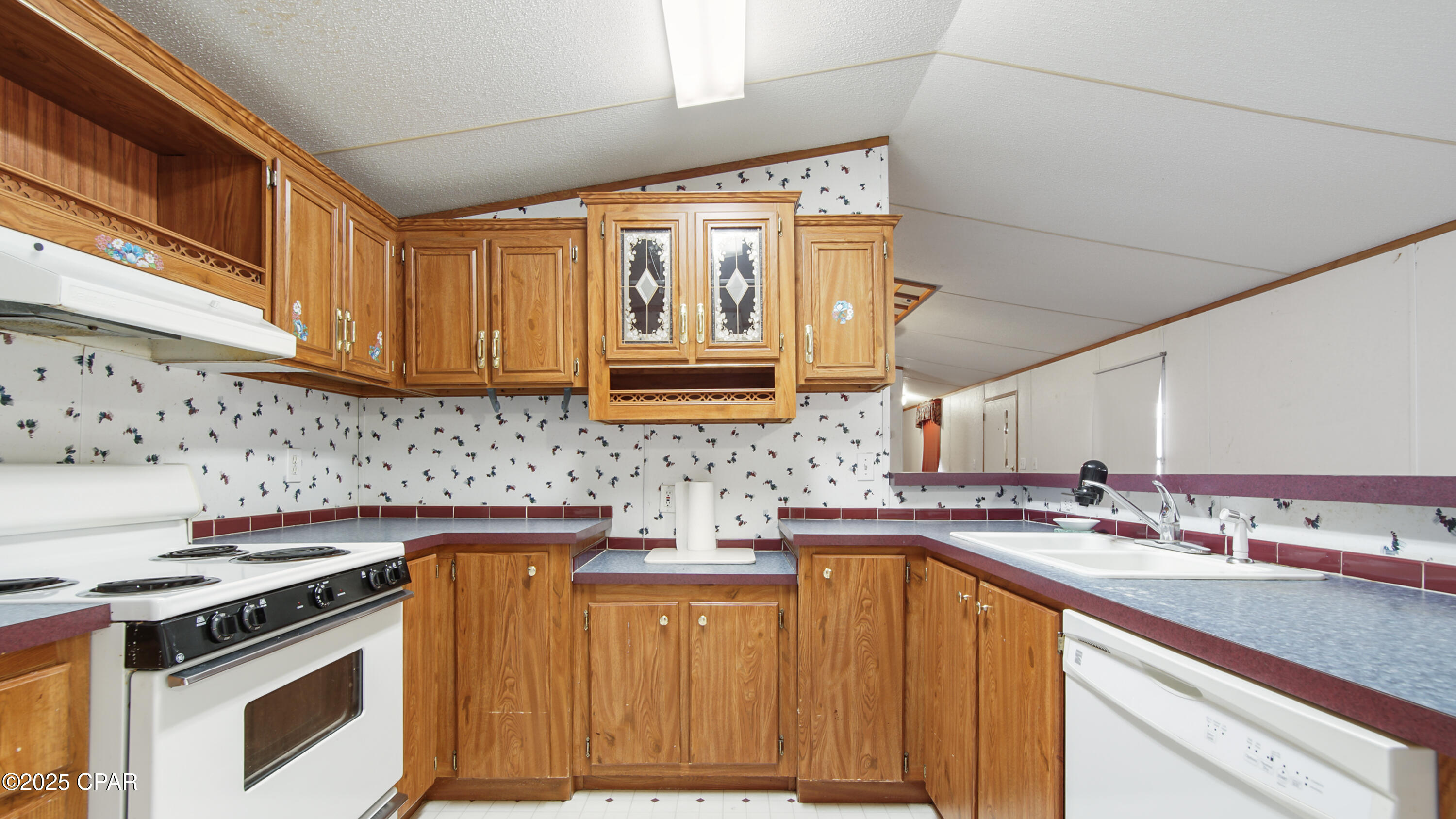 [No Recorded Subdiv] - Commercial Sale