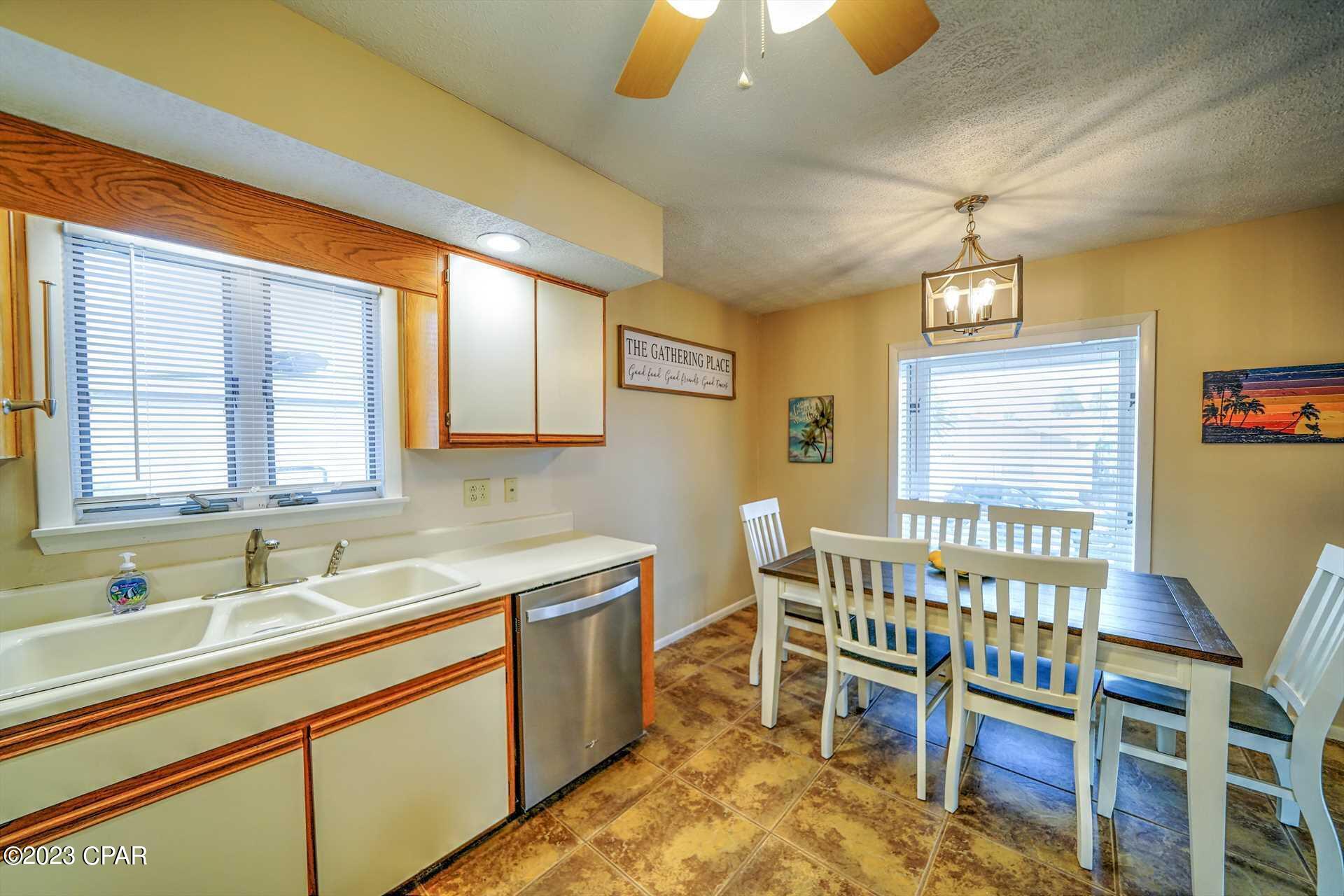 Venture Out Travel Trail - Residential