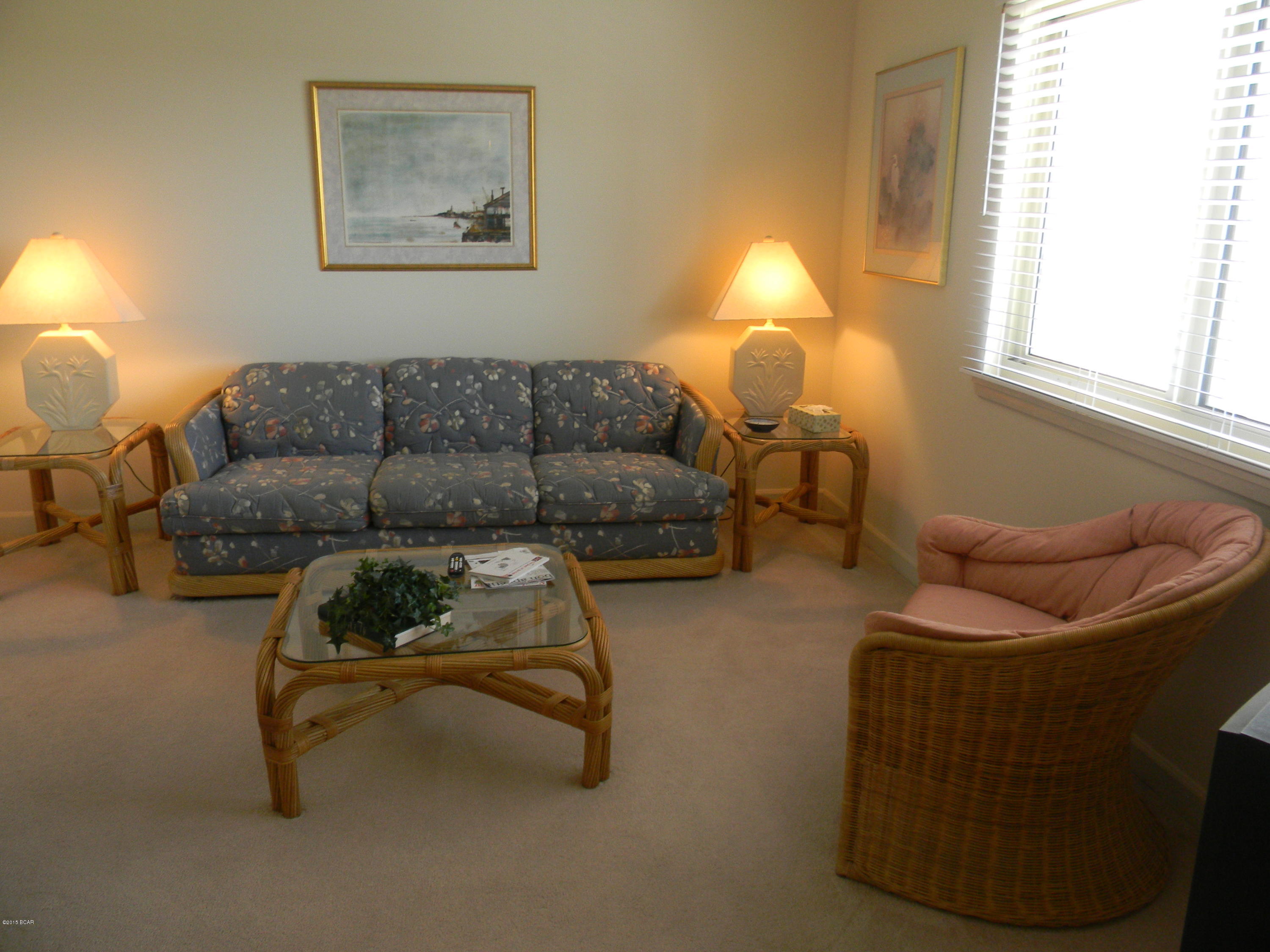 Summerwinds Condo - Residential