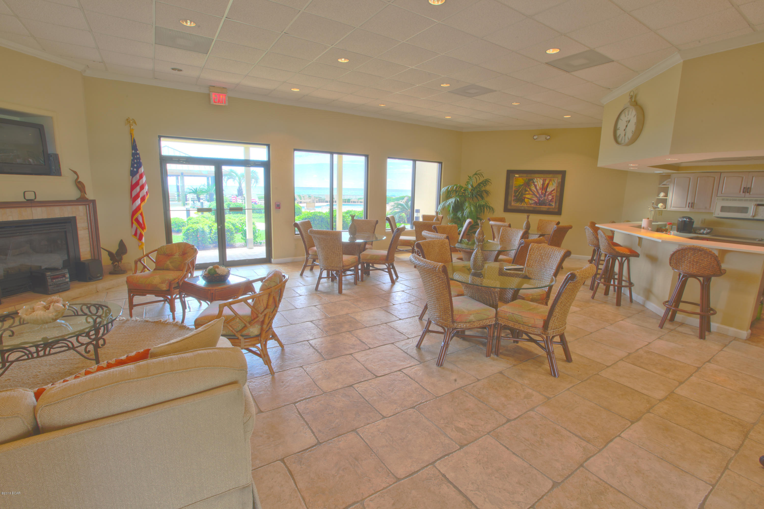 Summerwinds Condo - Residential