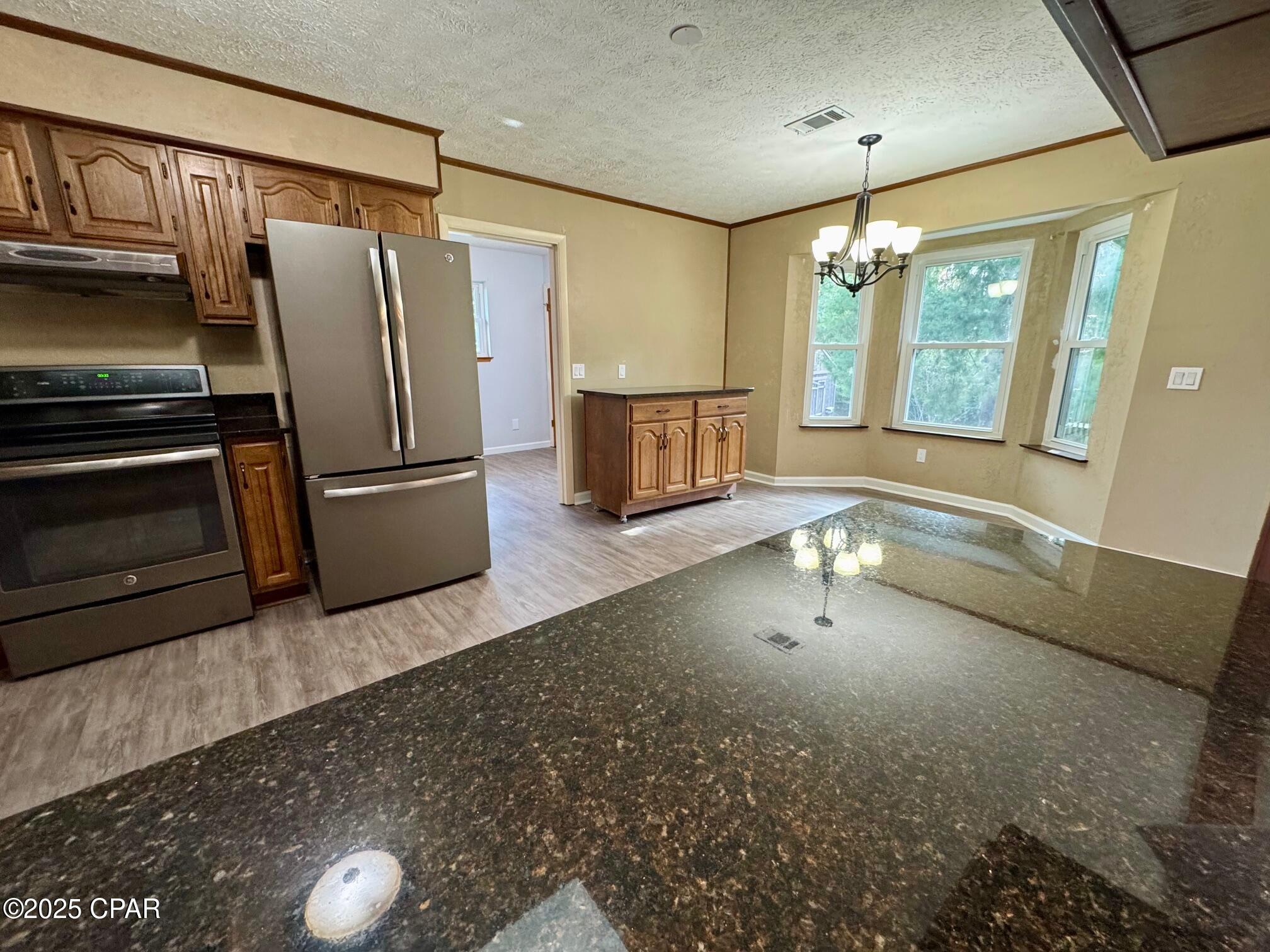 I. S. Morris - Residential Lease