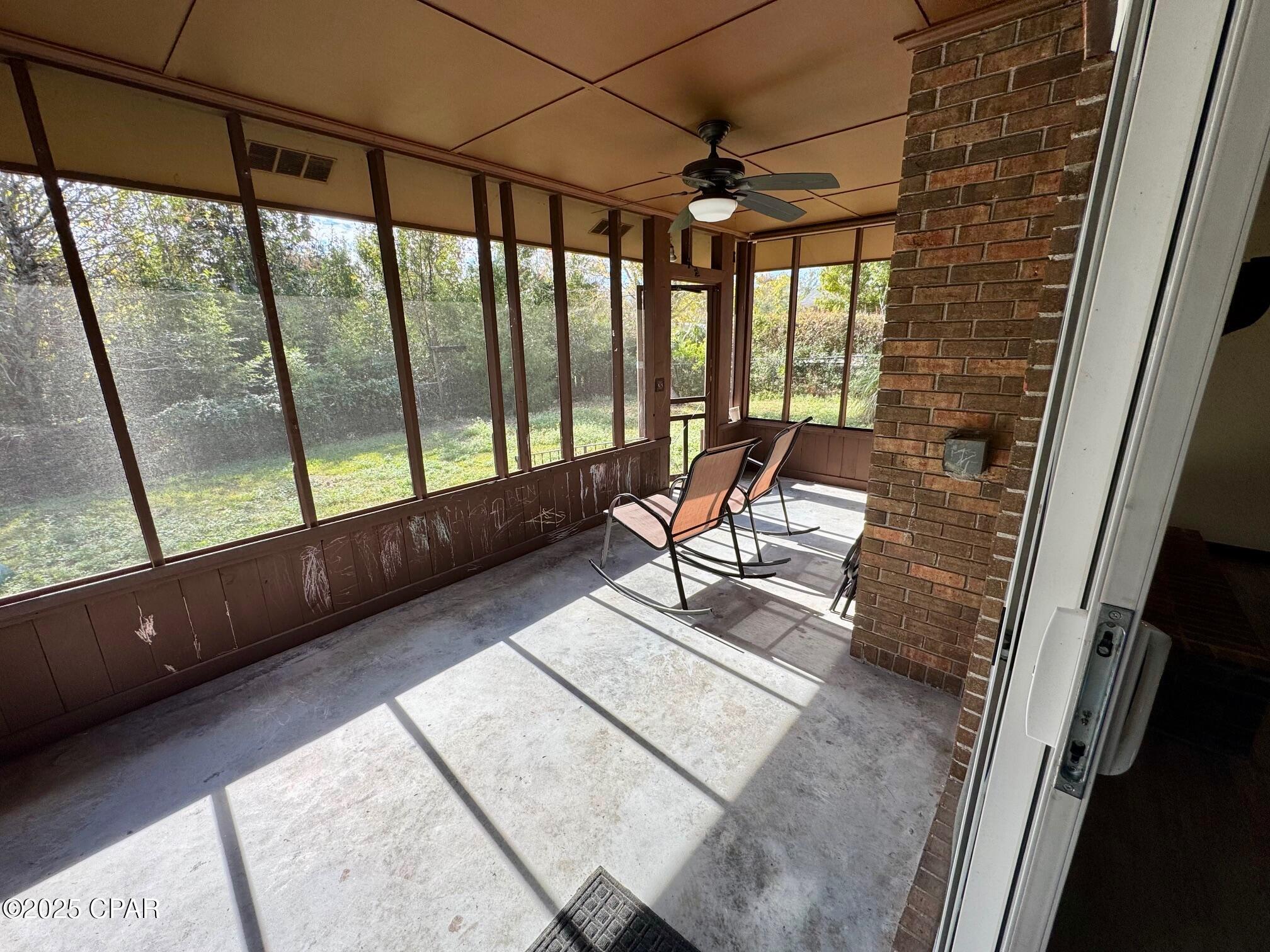 I. S. Morris - Residential Lease