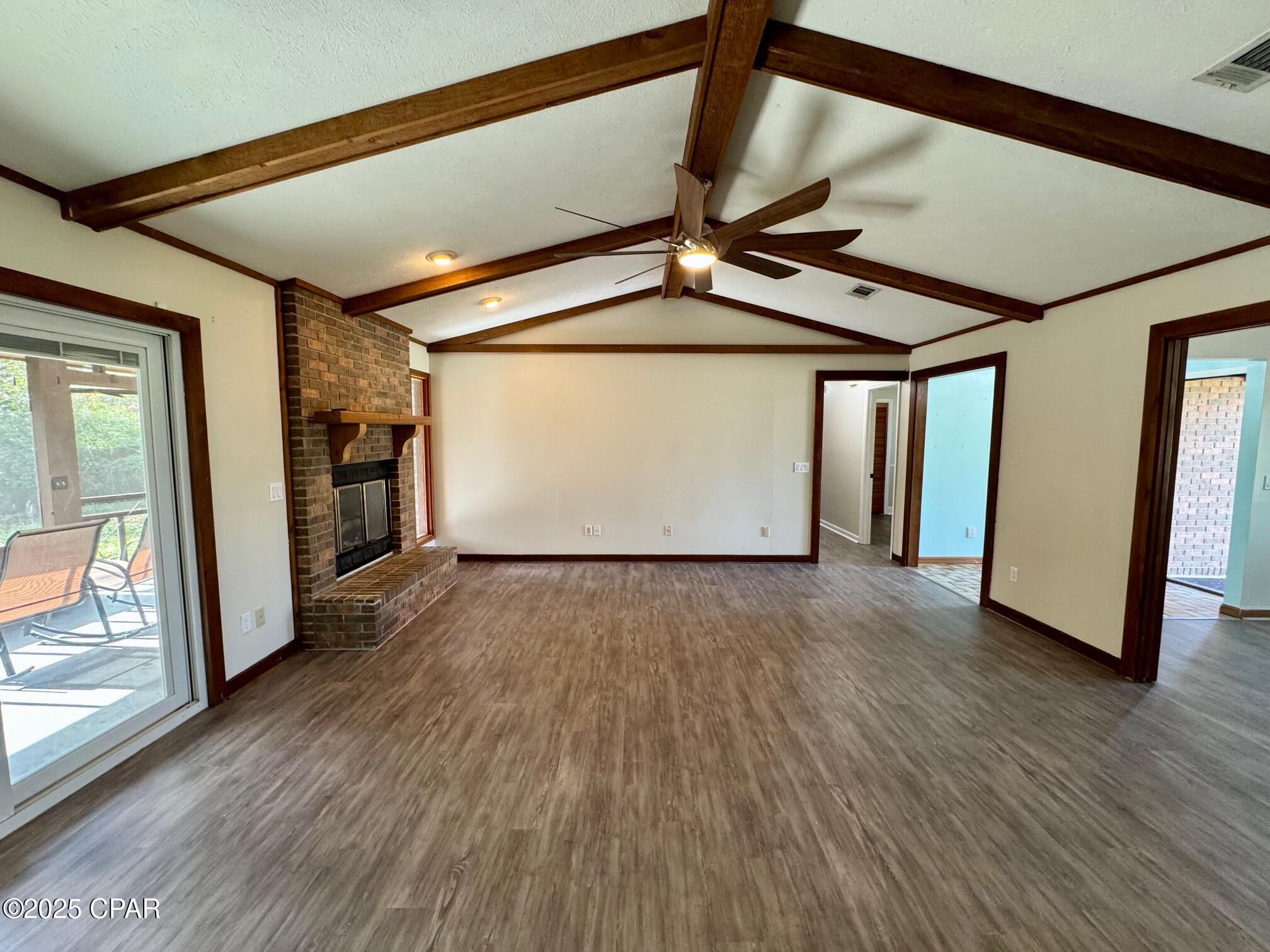 I. S. Morris - Residential Lease