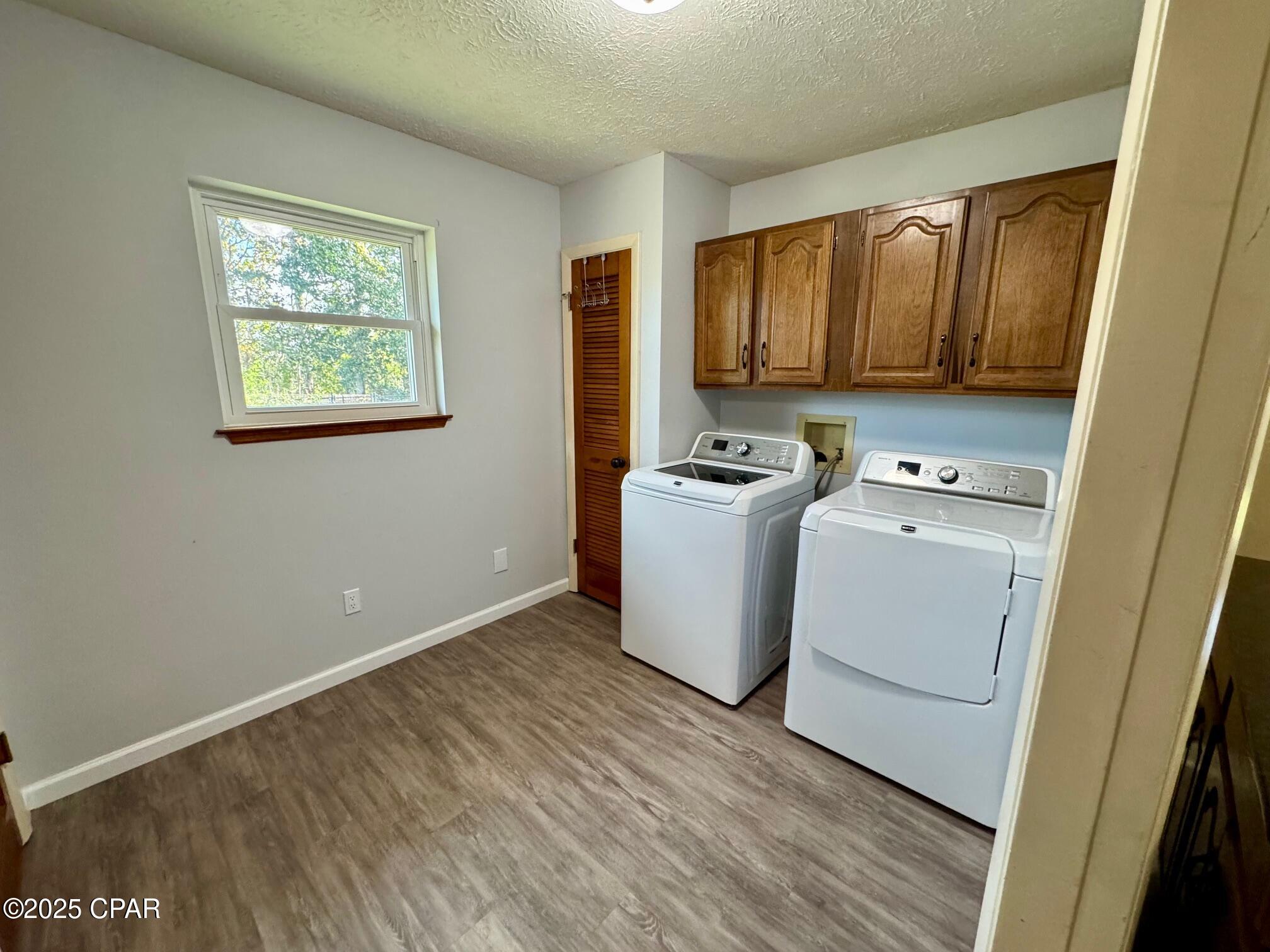 I. S. Morris - Residential Lease