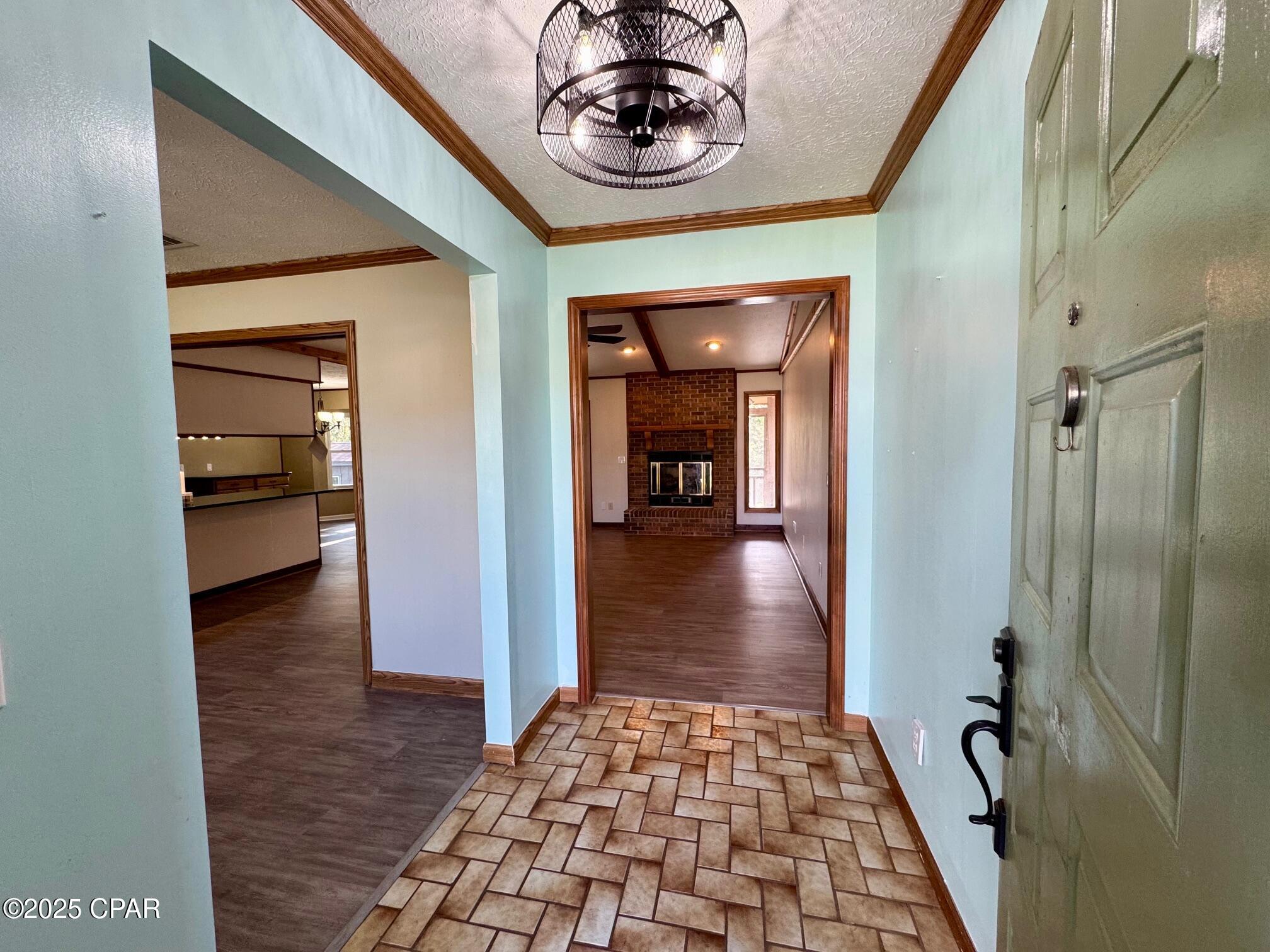 I. S. Morris - Residential Lease