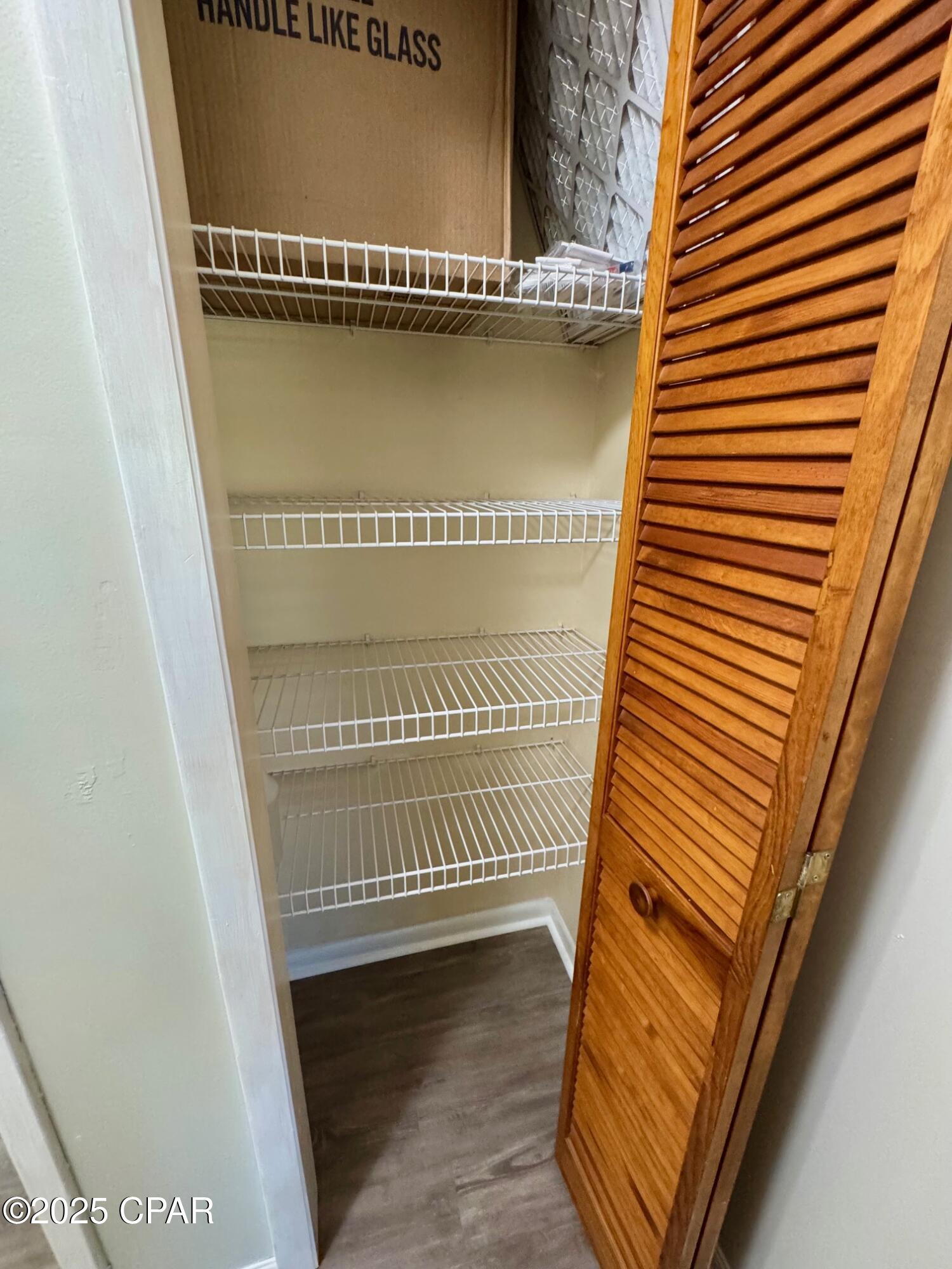 I. S. Morris - Residential Lease