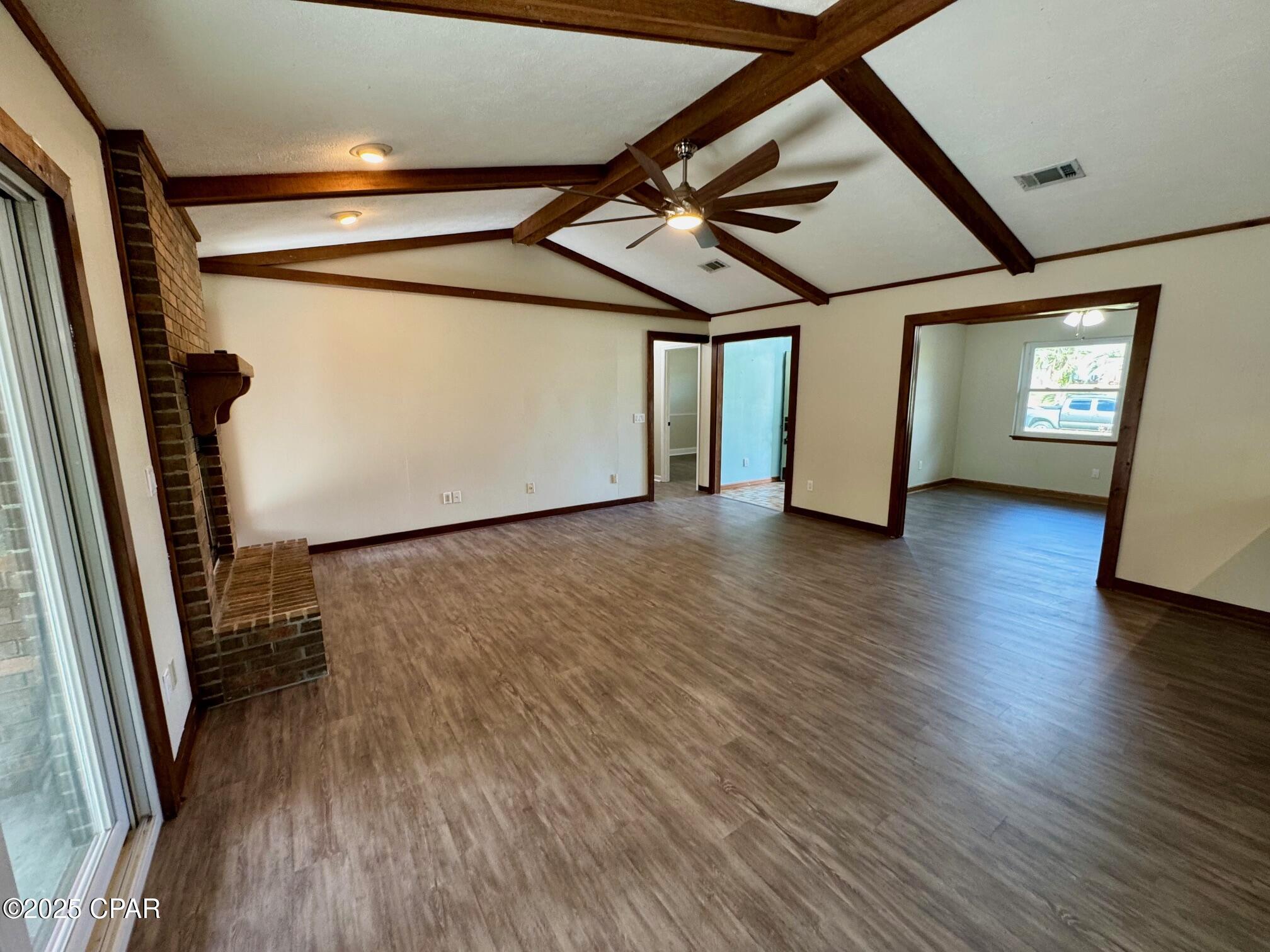 I. S. Morris - Residential Lease