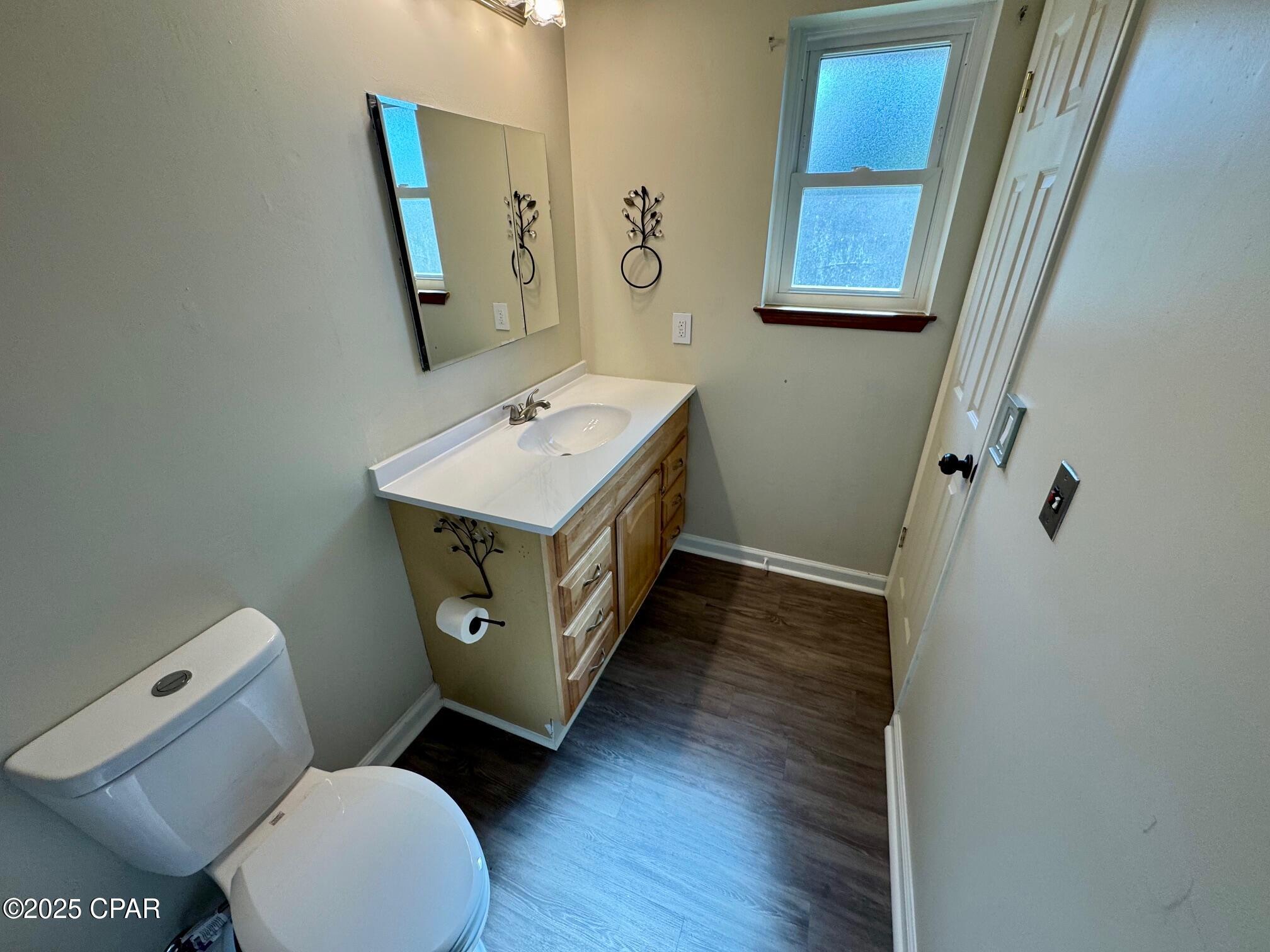 I. S. Morris - Residential Lease